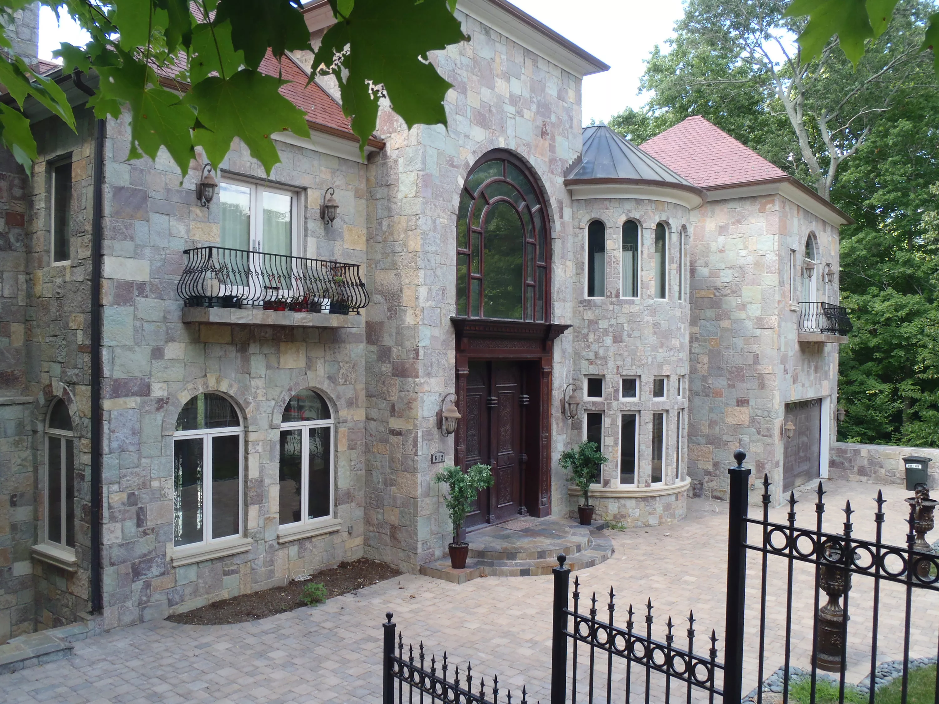 612 Rivercrest Drive, McLean, Virginia 22101 - 612-rivercrest-mclean-va-luxury-real-estate-11_scdmdj