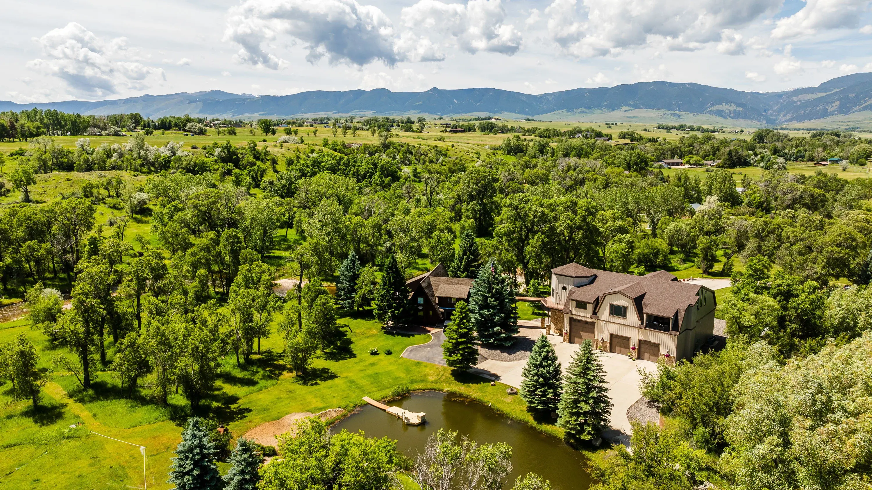 Luxurious Wyoming home on the banks of Big Goose Creek
