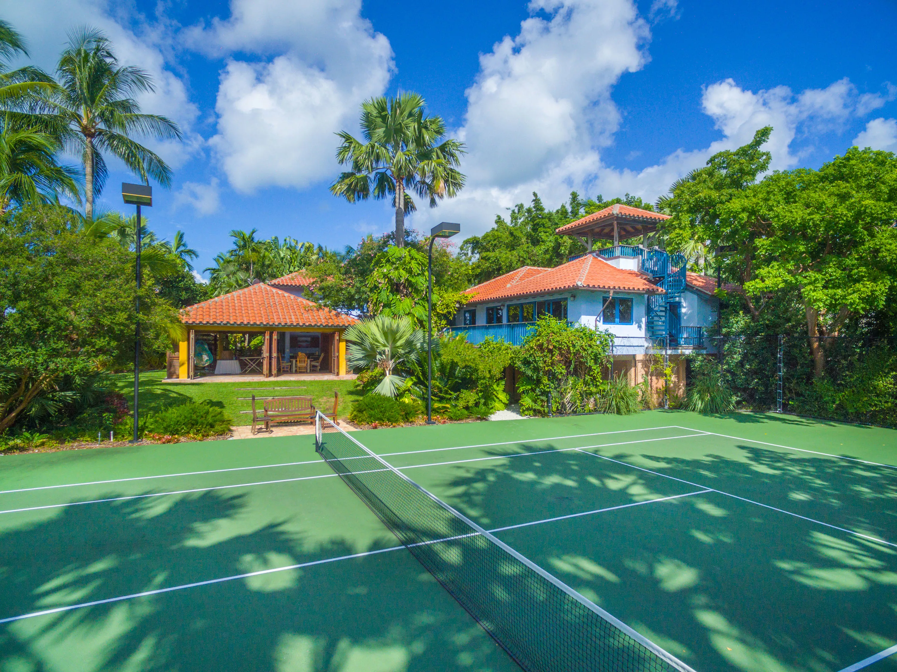 960 Harbor Drive, Key Biscayne, Florida 33149 - 960-harbor-drive-key-biscayne-florida43_g1iju3