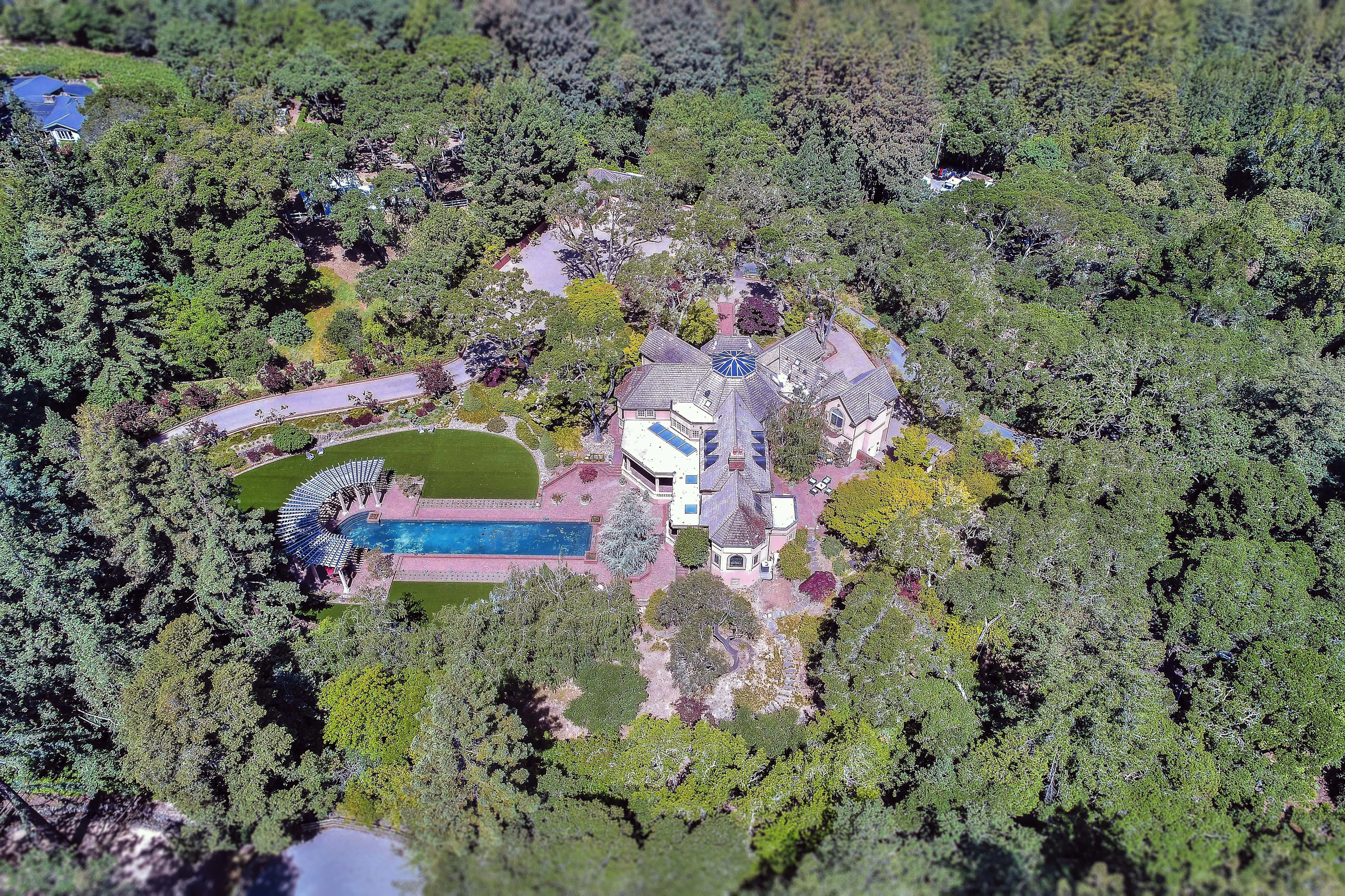 700 Kings Mountain Road, Woodside, California 94062 - 700-kings-mountain-road-woodside-california04_irorsb