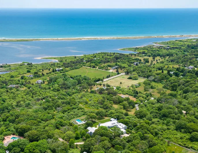Chilmark House | 8 Snail Road, Chilmark, Martha's Vineyard, Massachusetts 02535 - 8Snail805_wqtow3