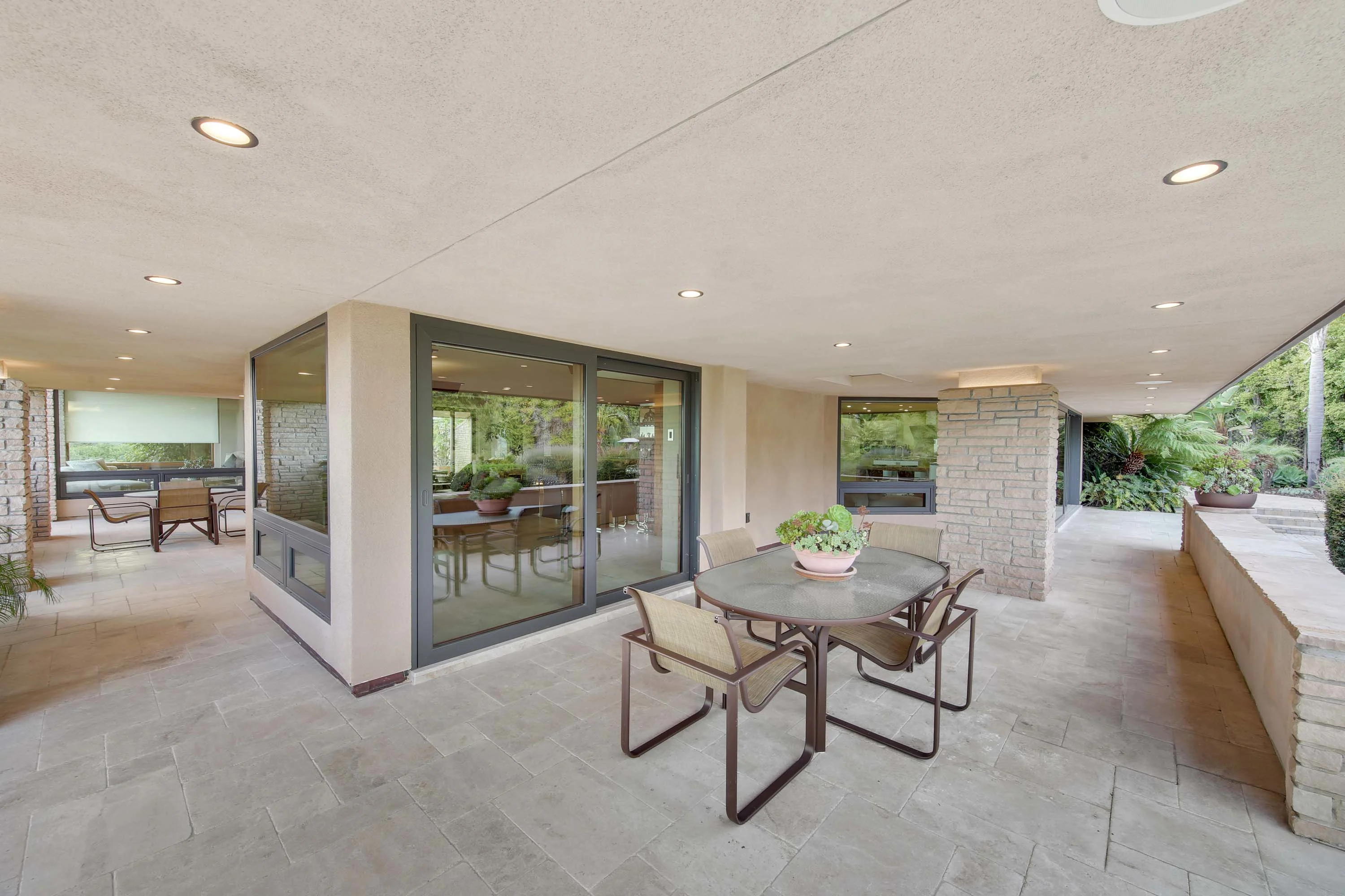 1213 Skylark Drive, La Jolla, California 92037 - 1213-skylark-drive-la-jolla-california19_usyqnp