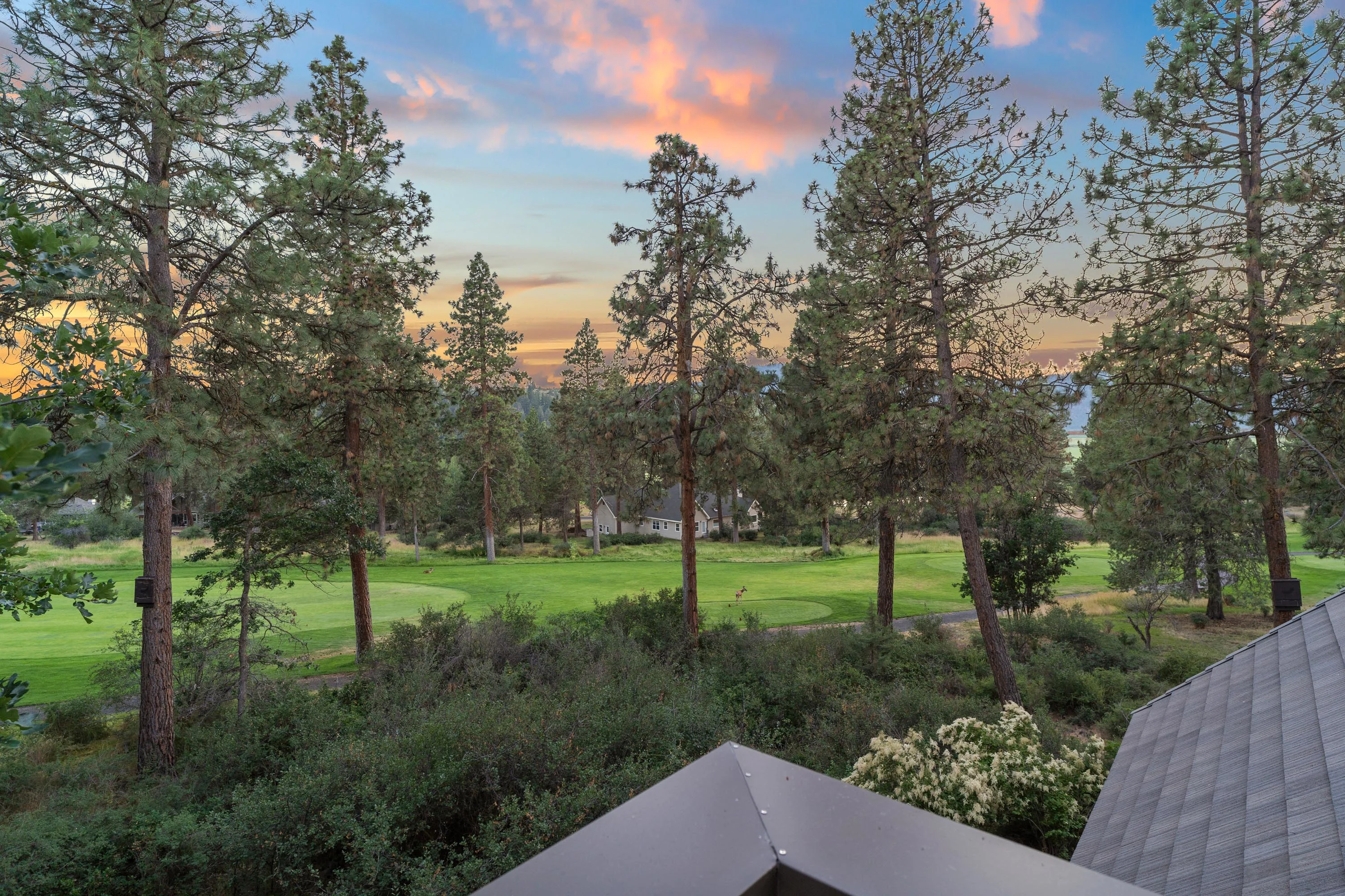 11944 Kestrel Road, Southern Oregon, Oregon 97601 - 11944-kestrel-road-klamath-falls-oregon28_mrpfxk