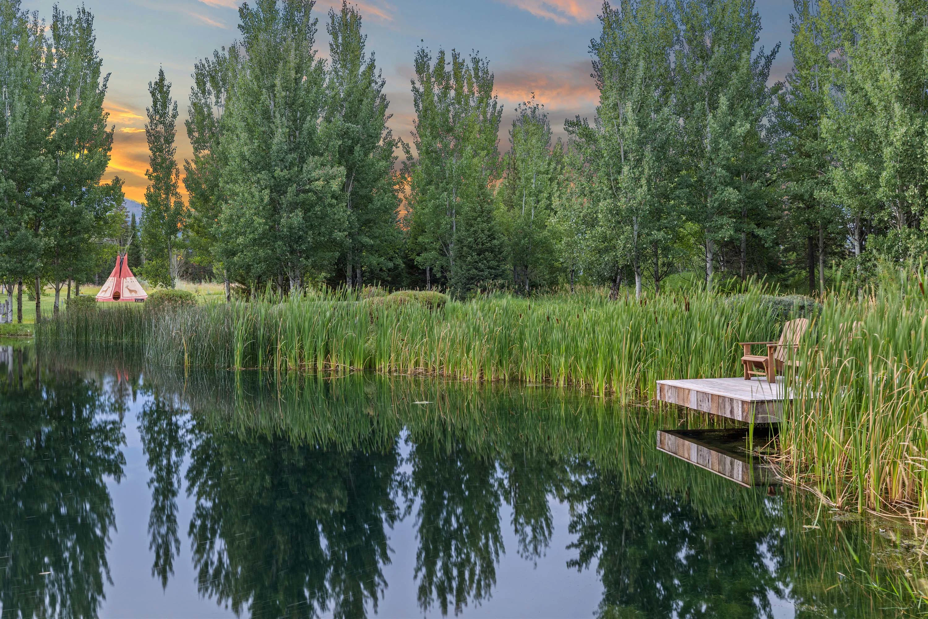 Singing Trees | 3355 South Fall Creek Road, Wilson, Jackson Hole Area, Wyoming 83014 - 27_-_17_-_07-355_S_Fall_Creek_Rd_Twilights_-5_bzqjgv