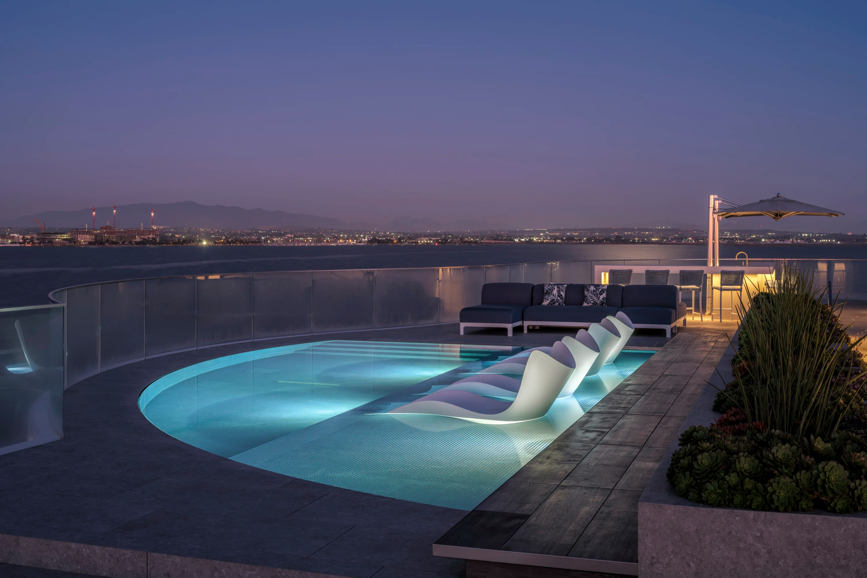 3 The Point, Coronado, San Diego Bay, California 92118 - 3_The_Point_48_j8dqu9