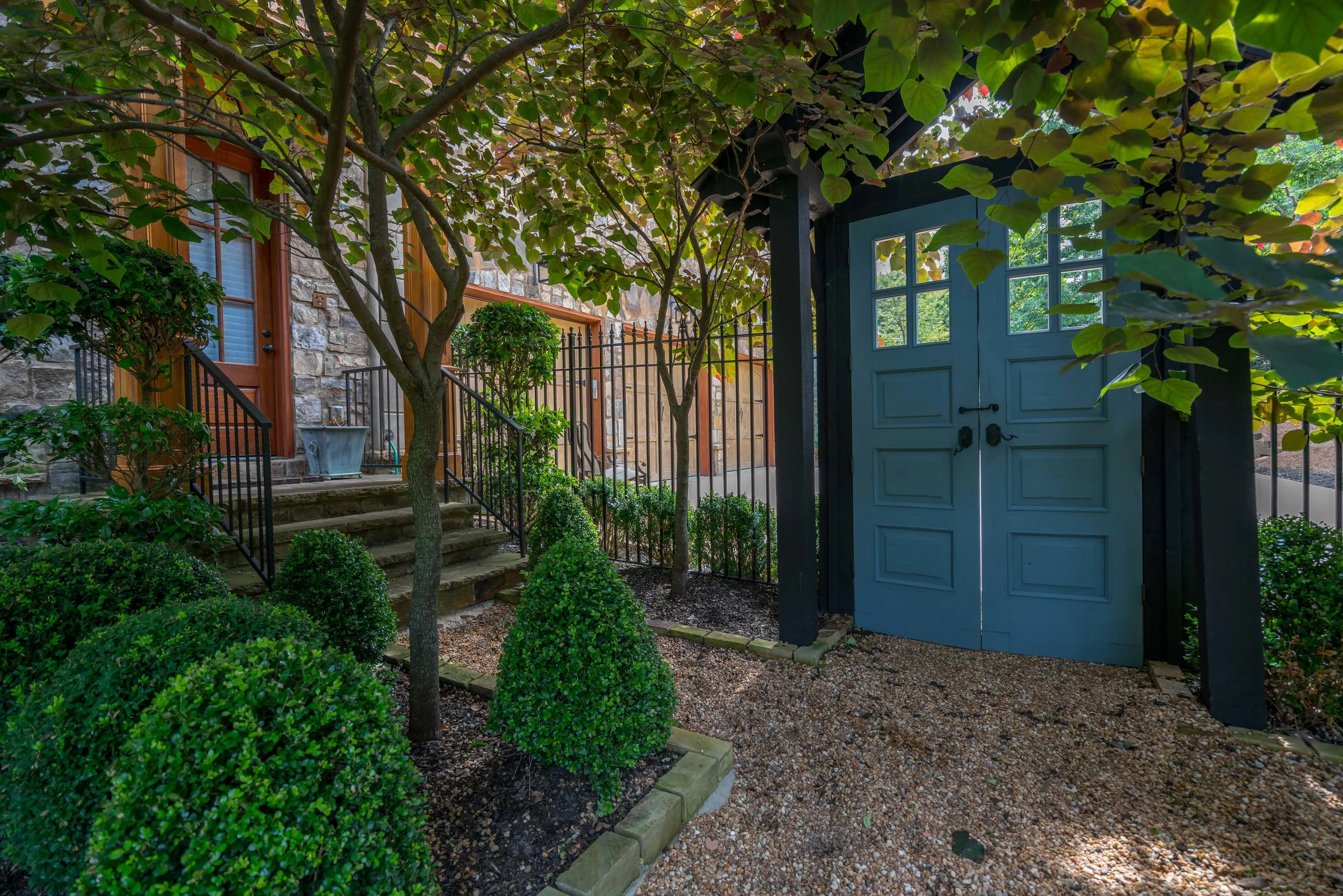 5635 Claire Rose Lane, Atlanta, Georgia 30327 - 5635-claire-rose-lane-atlanta-georgia62_lbvhyq