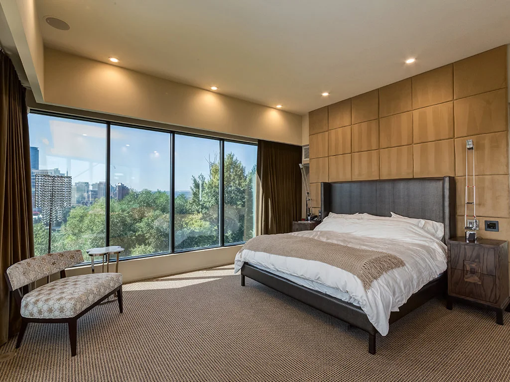 102 Crescent Road NW, Calgary, Alberta T2M 3Z9, Canada - 102-crescent-road-north-west-calgary-alberta-canada20_serqle