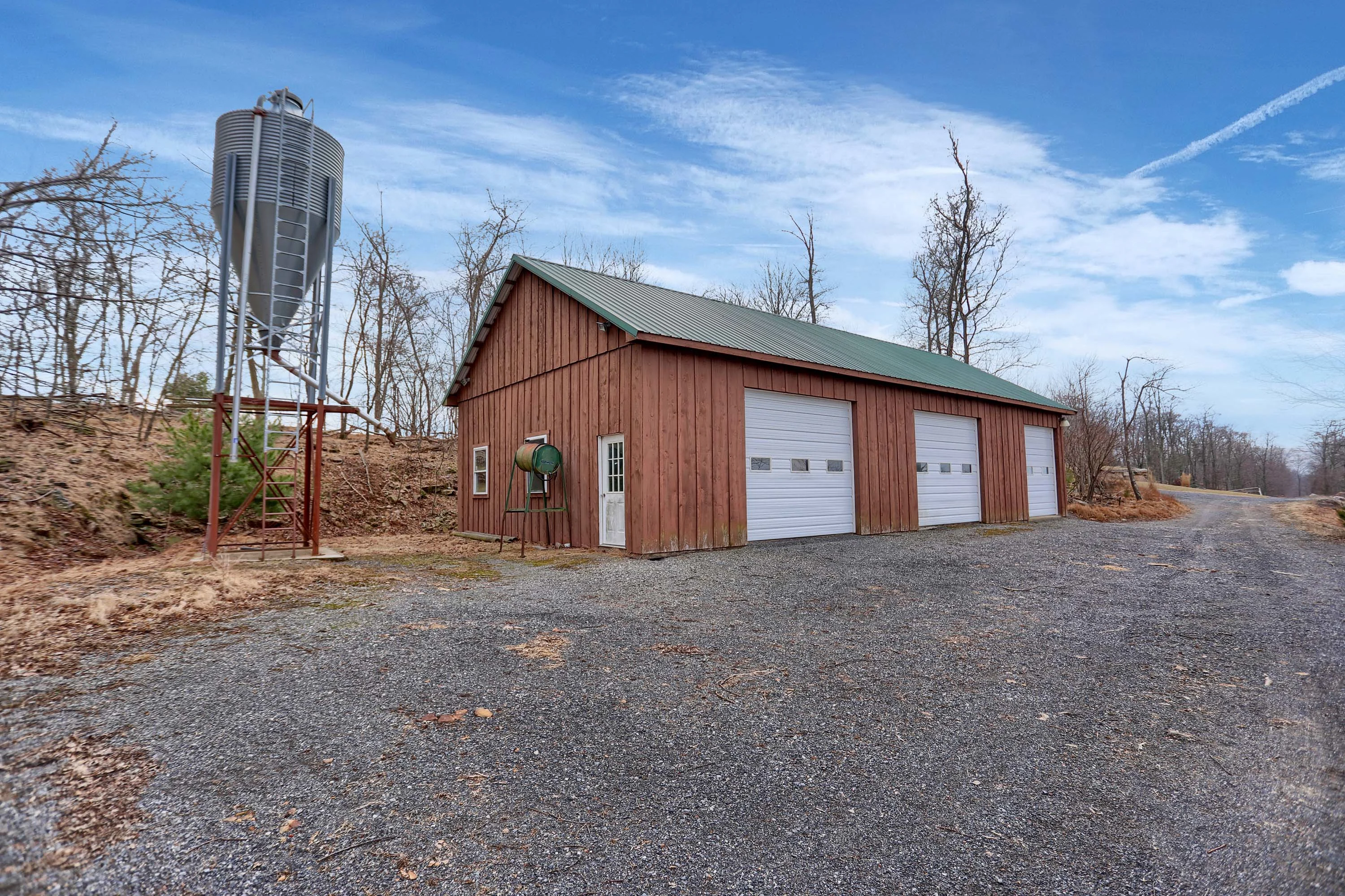 1981 Luxemburg Road, Lykens, Pennsylvania 17048 - 1981-luxemburg-road-lykens-pennsylvania41_tvh1xm