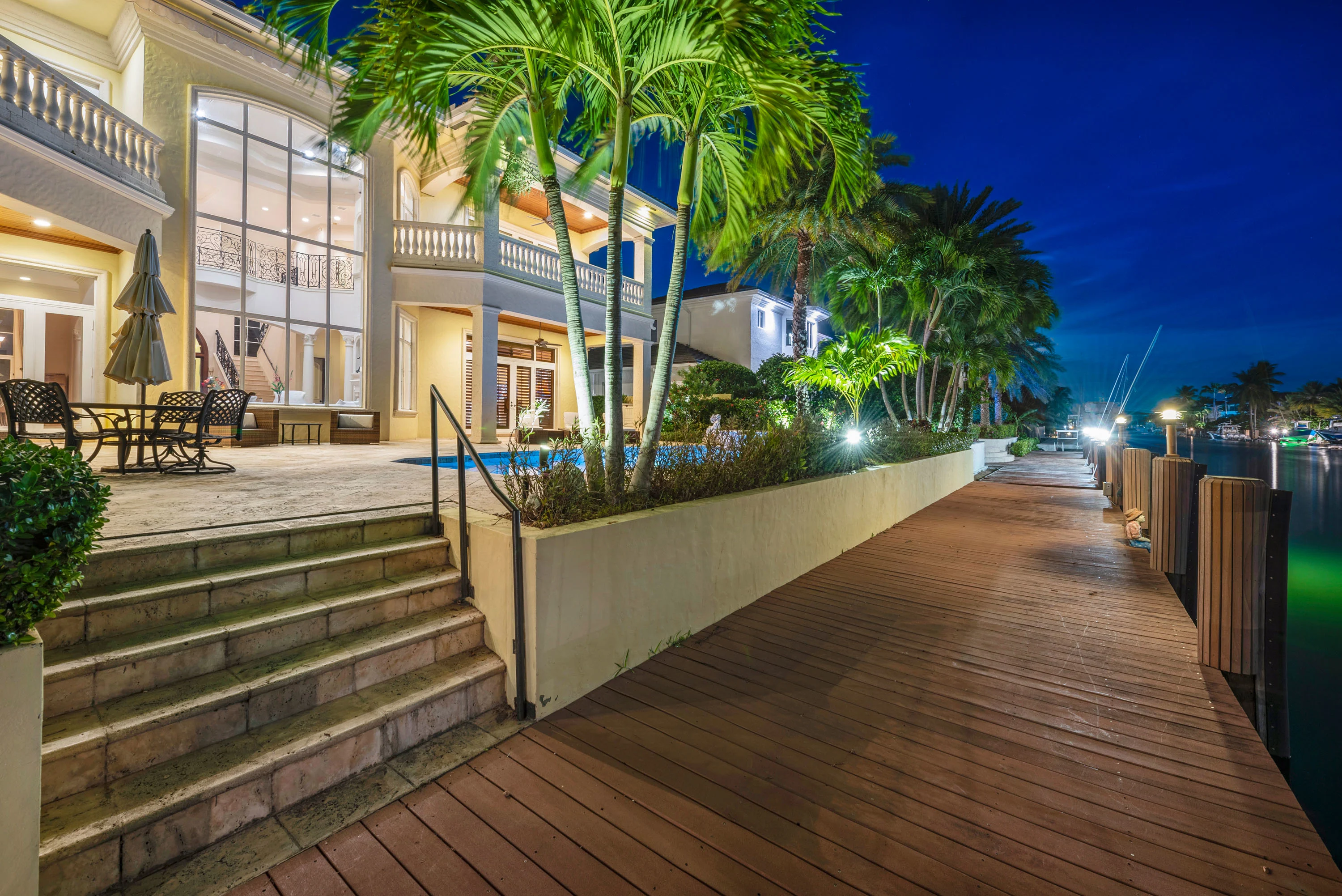 2250 NE 26th Street, Fort Lauderdale Area, Florida 33064 - 2250-ne-26th-street-lighthouse-point-florida35_wi46im