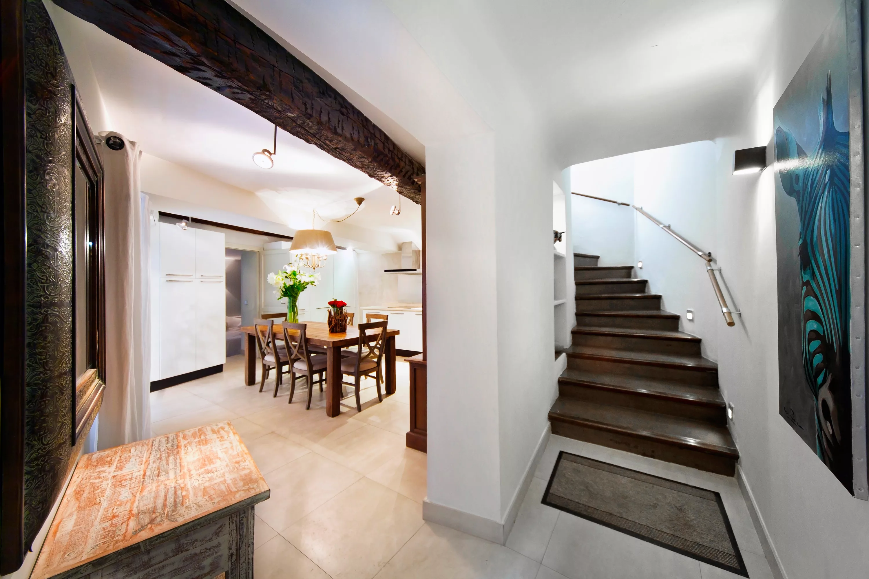 2-4 Rue de Pecheurs, La Ponche, Saint Tropez, 83990, France - villa-la-ponche-saint-tropez-france-luxury-real-estate-17_toxk7z