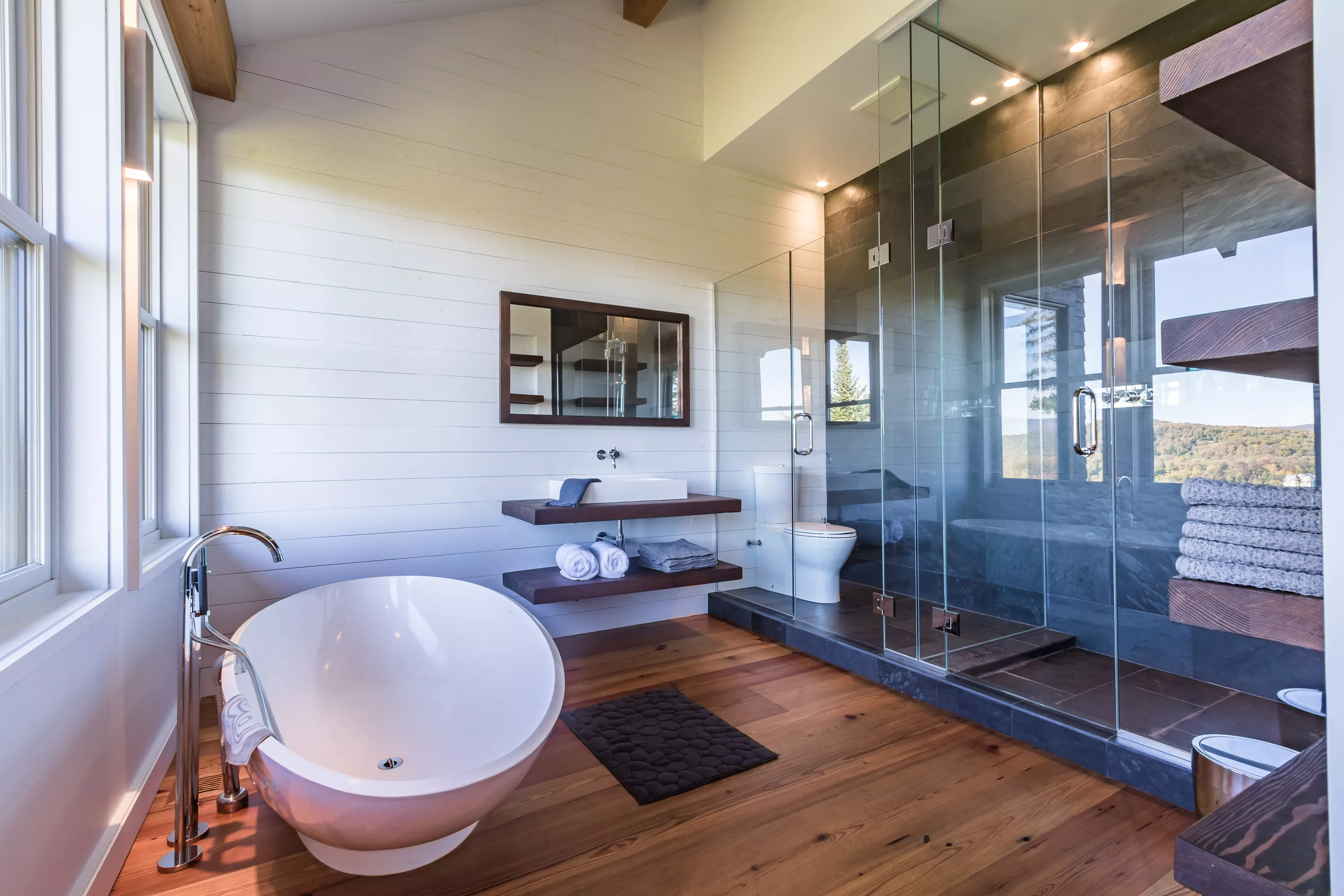 11 Chemin Killarney, Mont-tremblant, Quebec J8E 0C8, Canada - 11_Chemin_Killarney_Mont_Tremblant_Quebec_Canada25_rkzlsc