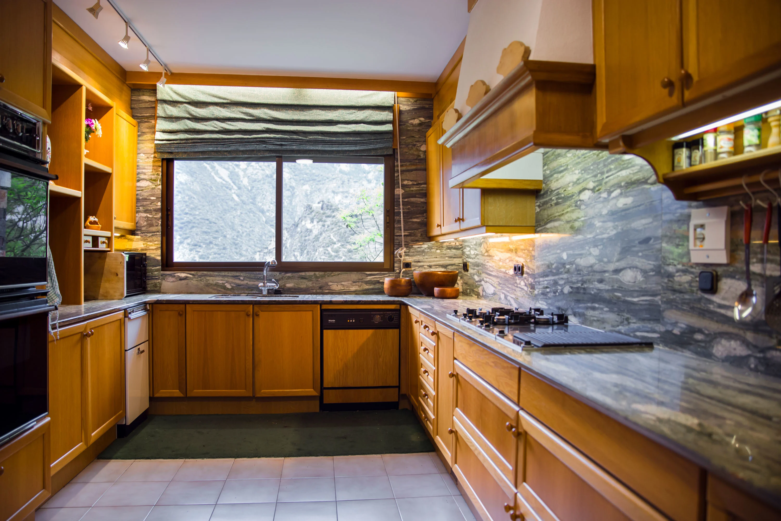 Casa Comprar, Luxury Mountain Chalet, The Pyrenees, Sant Julià De Lòria , Andorra - casa-comprar-xalet-canolich-sant-julia-de-loria-nagol-andorra12_ytr4os
