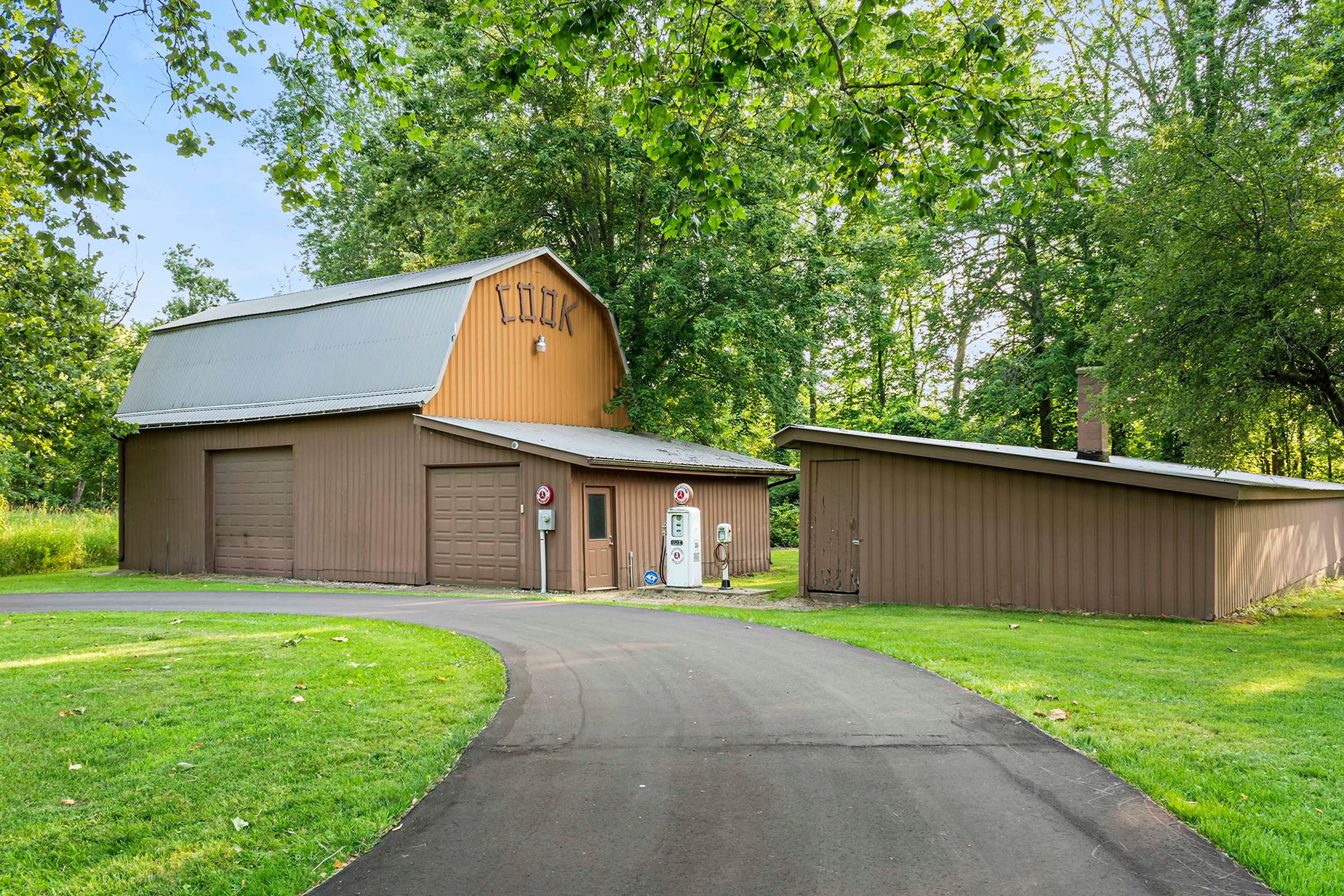 47684 21st Avenue, Grand Junction, Michigan 49056 - 42_-_Home-09_dj6pcd