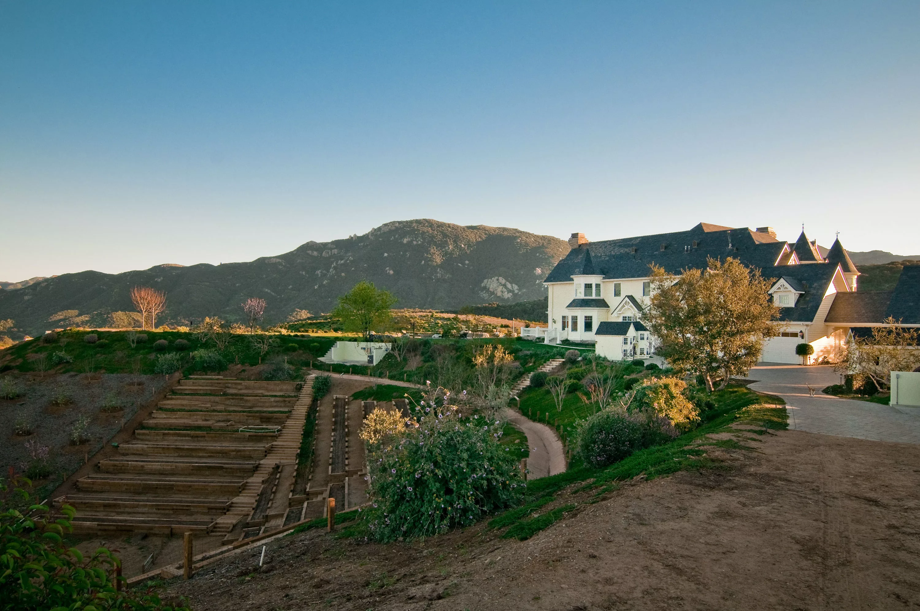 2200 White Stallion Road, Thousand Oaks, California 91361 - 4856213286_da41757885_o_vsz3g9