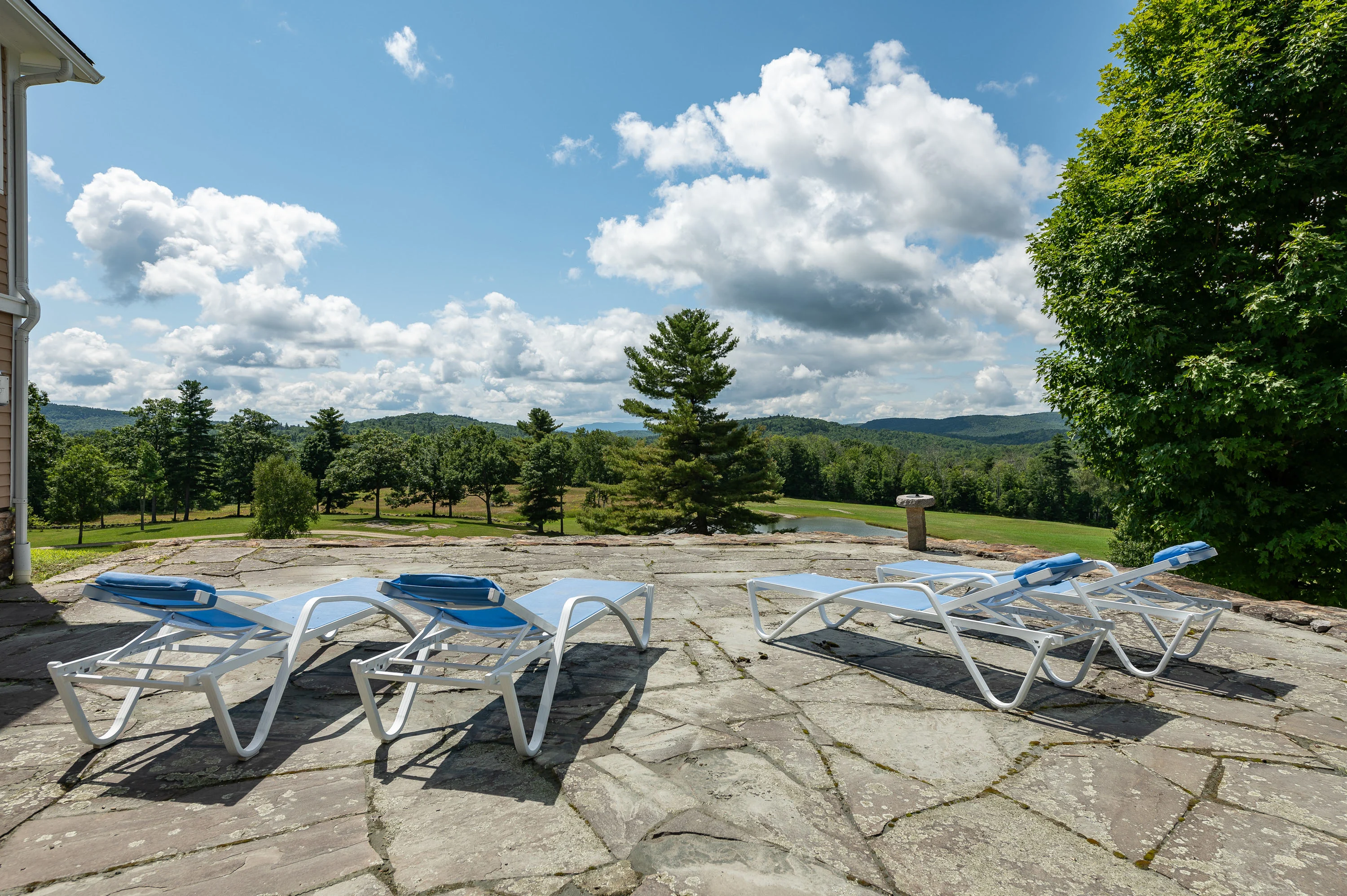 80 Breezy Hill Road, Wilmot, Near Lake Sunapee, New Hampshire 03287 - 80_Breezy_Hill_Road_30_g2hpzq