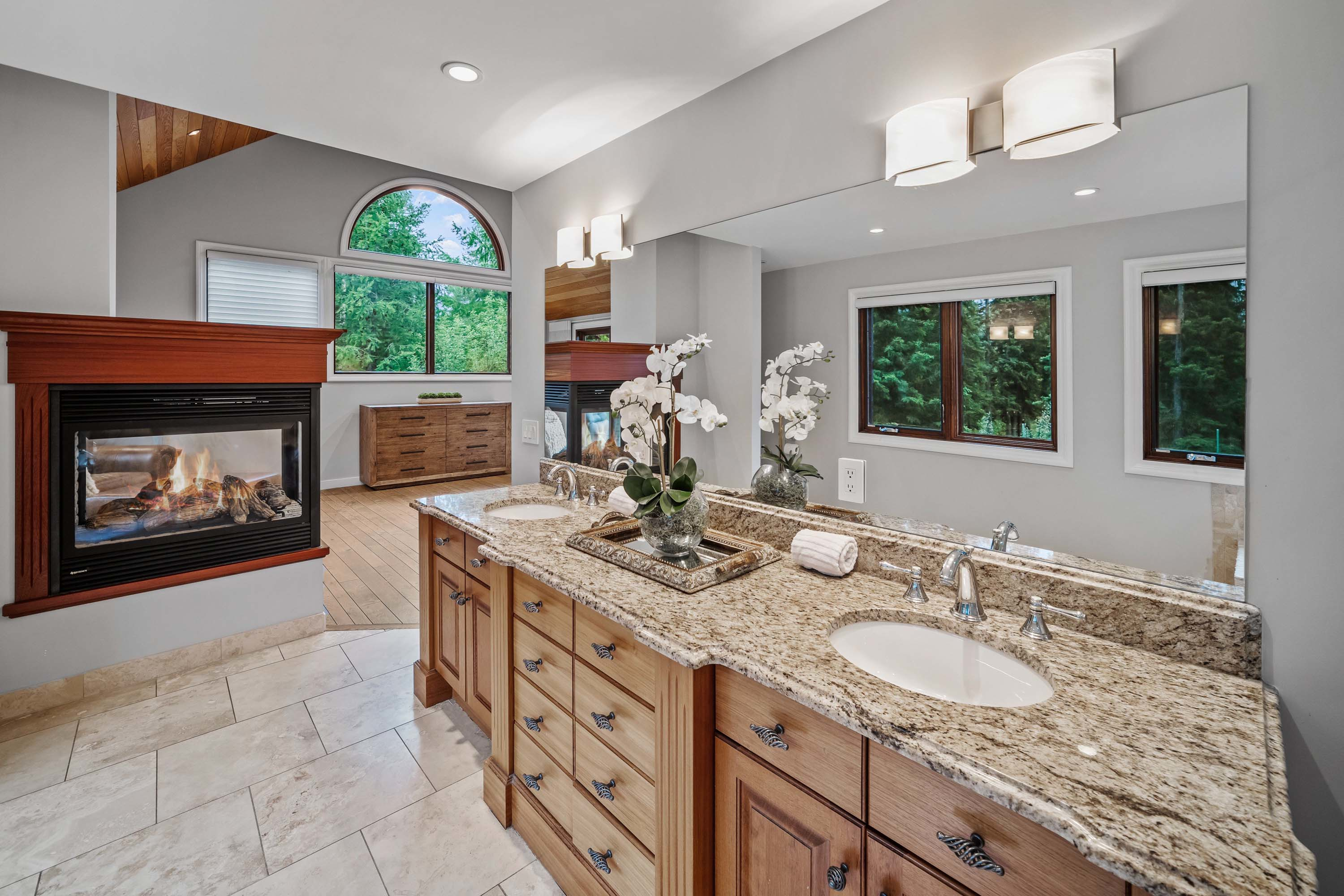 33 5 Woodside Lane, Canmore, Alberta T1W 1T1 - Luxury Real Estate - Concierge Auctions