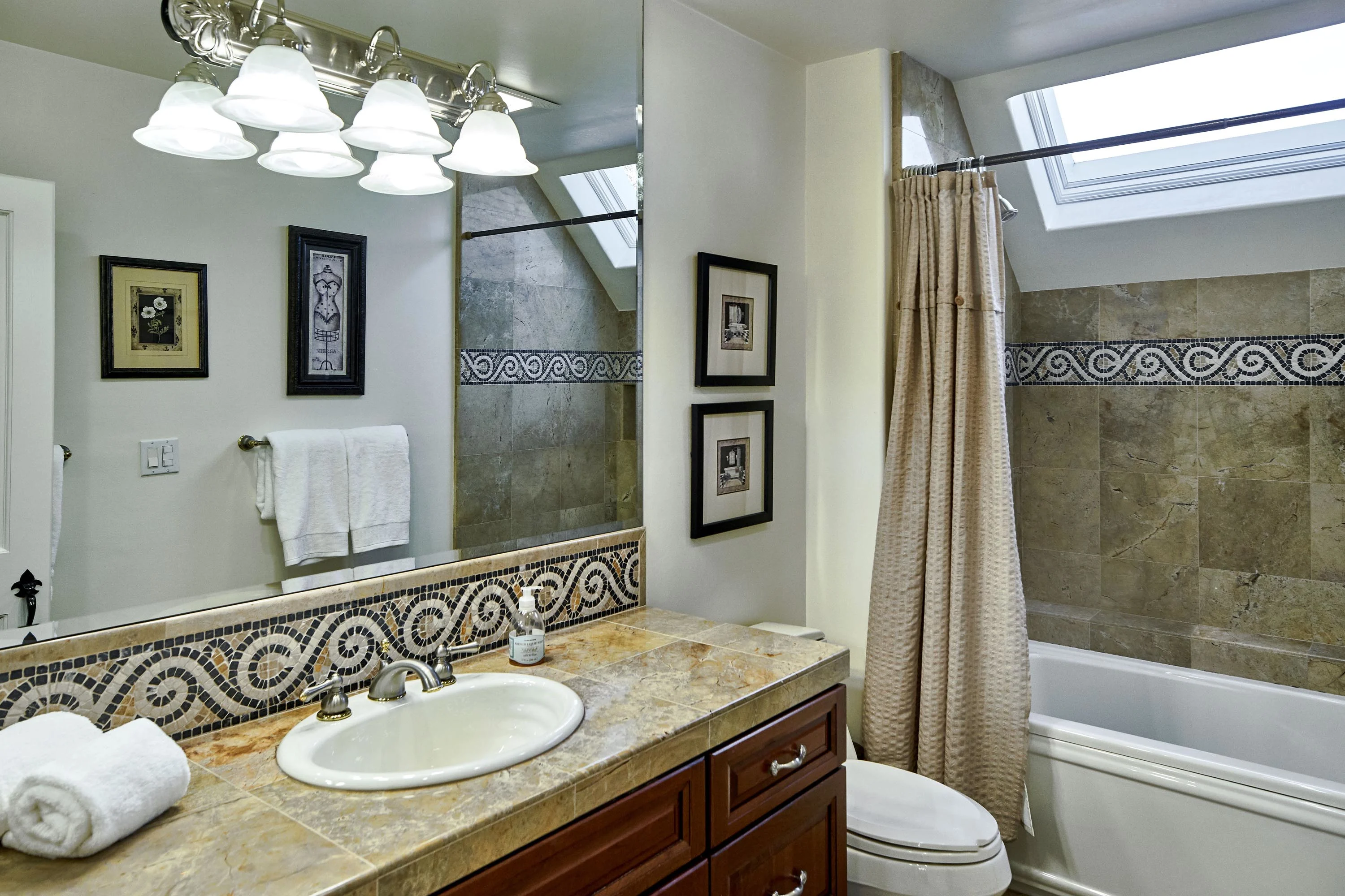 690 Loyola Drive, Silicon Valley, California 94024 - 690-loyola-drive-los-altos-hills-california29_vssmxo