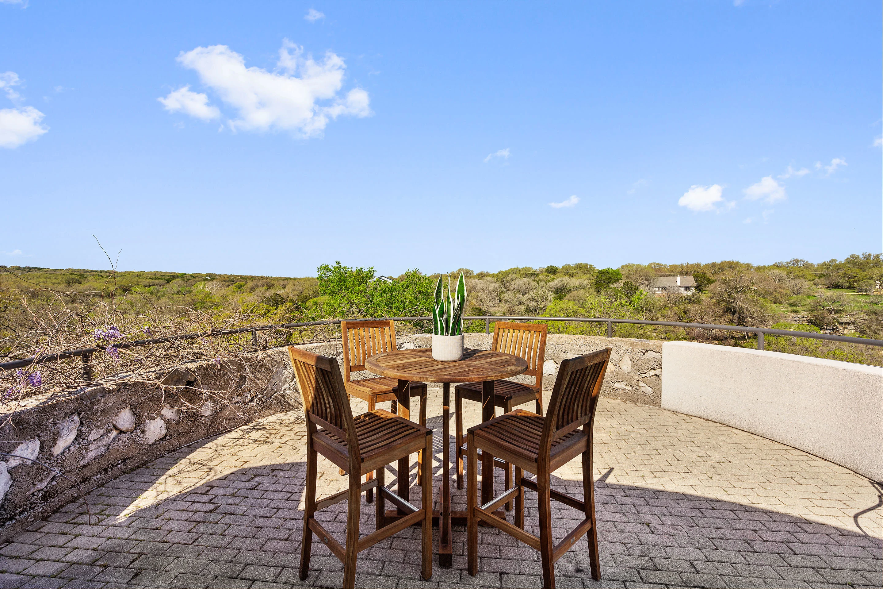 4002 Tyx Trail, Near Austin, Texas 78669 - 4002-tyx-trail-spicewood-tx31_smxyca