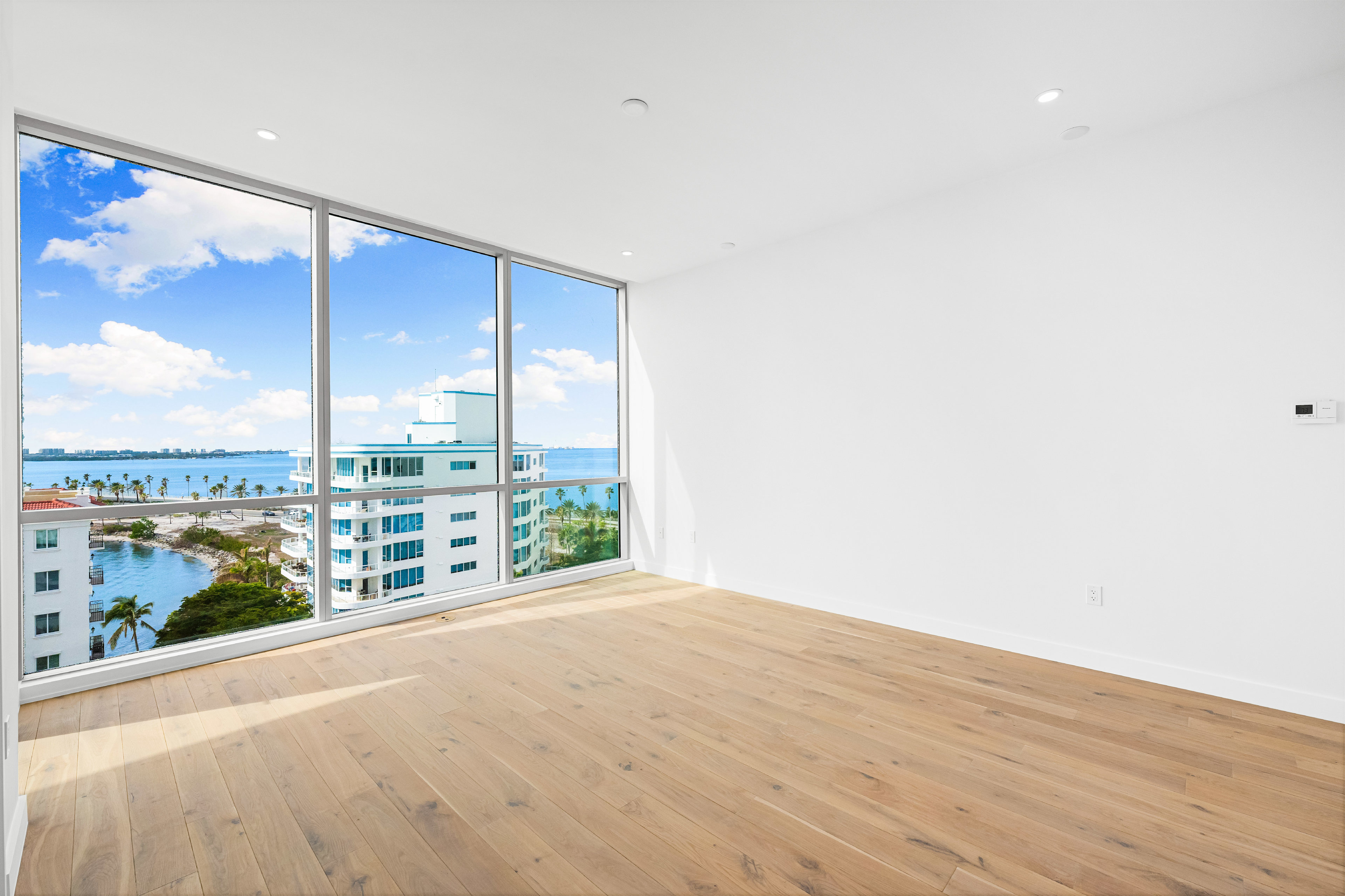 16 111 Golden Gate Point -Penthouse 701, Sarasota, FL 34236 - Luxury Real Estate - Concierge Auctions