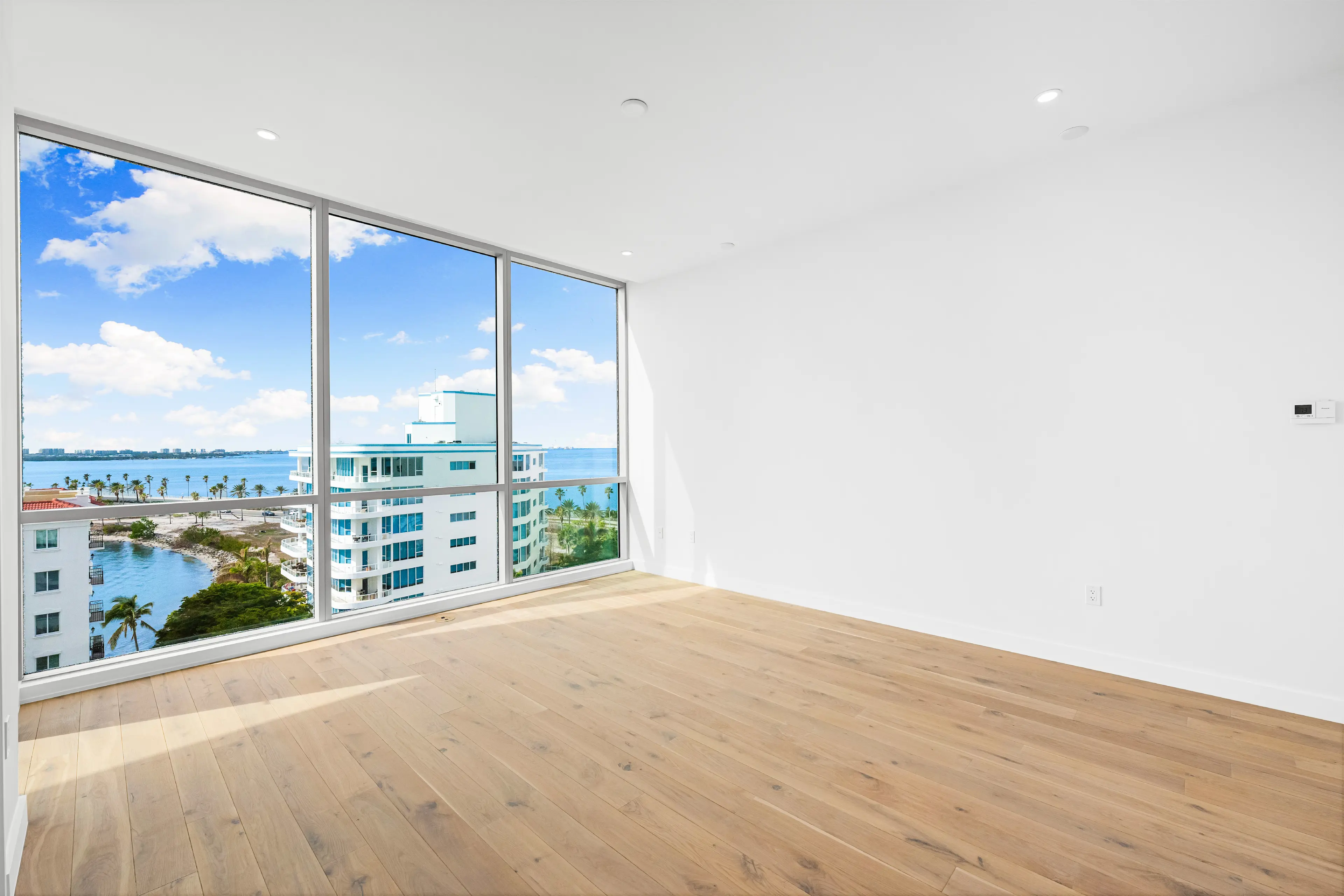 16 111 Golden Gate Point -Penthouse 701, Sarasota, FL 34236 - Luxury Real Estate - Concierge Auctions
