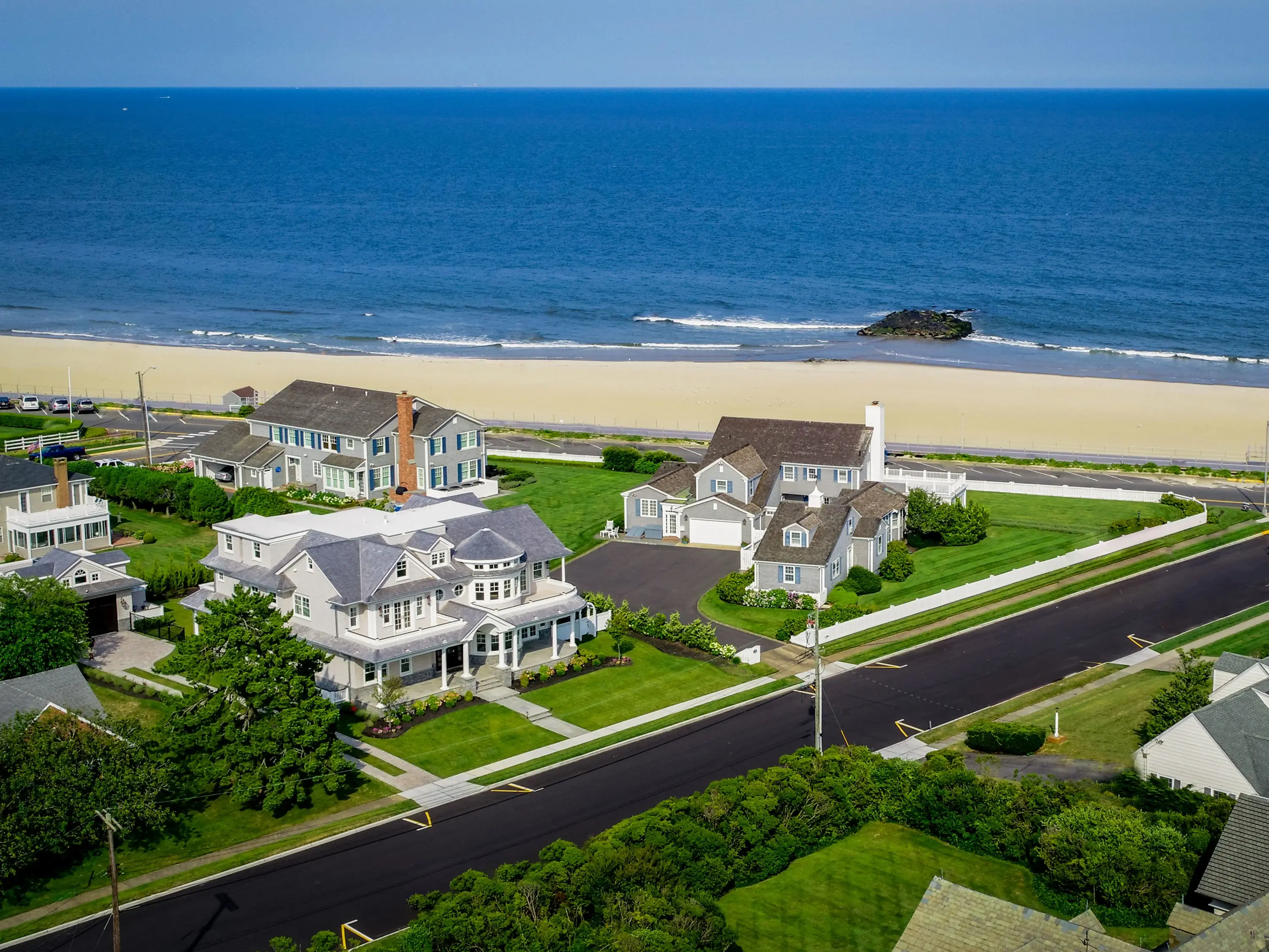 10 Lorraine Avenue, Spring Lake, New Jersey Shore, New Jersey 07762 - 4_10_Lorraine_Ave_Spring_Lake_NJ_07762-Recovered-Edit-Edit-Edit_anab1f