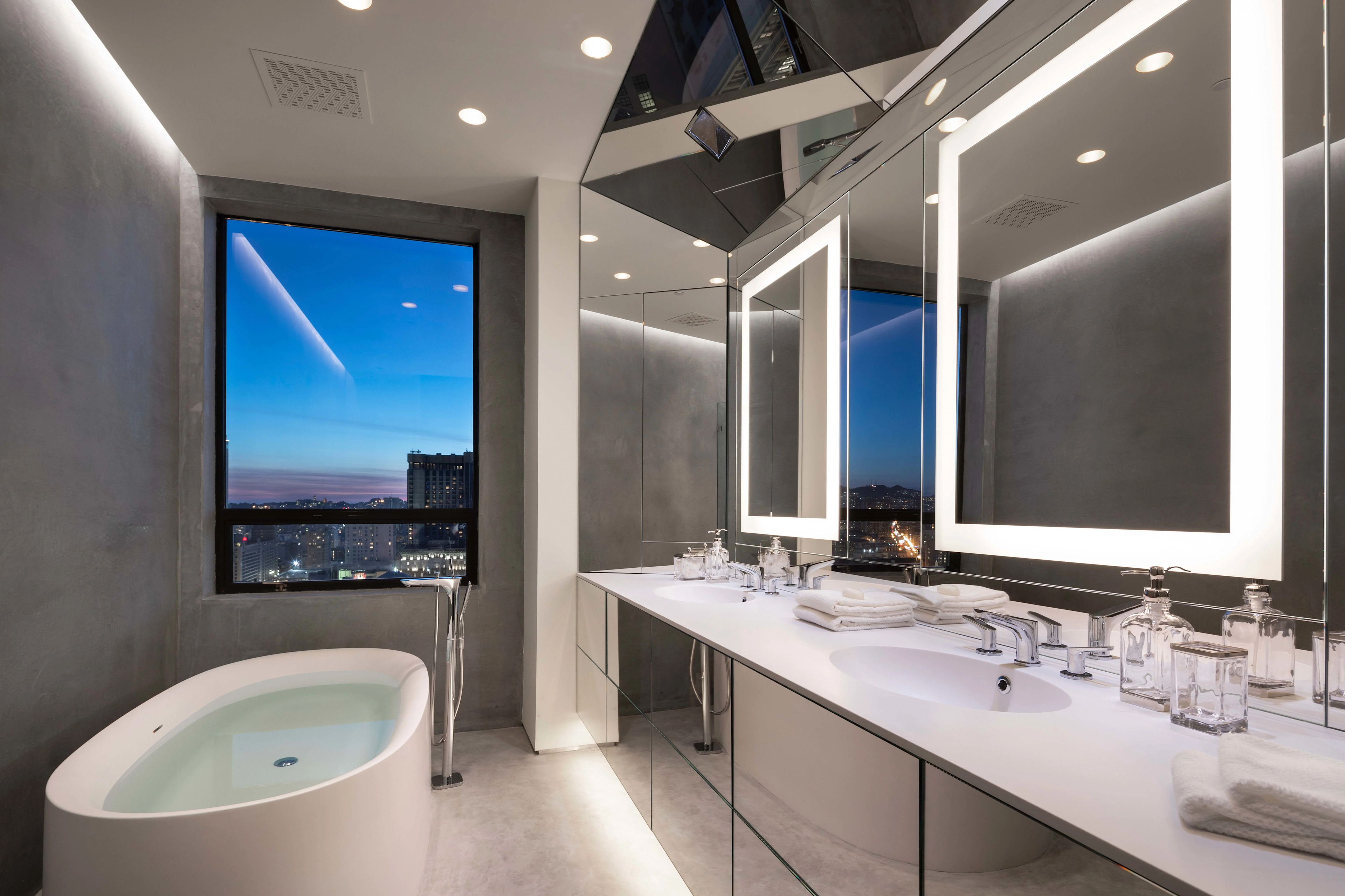 690 Market Street, Unit 2401, Ritz-Carlton Penthouse, San Francisco, California 94104 - 690-market-street-unit-2401-san-francisco-california_15_ebrhcy