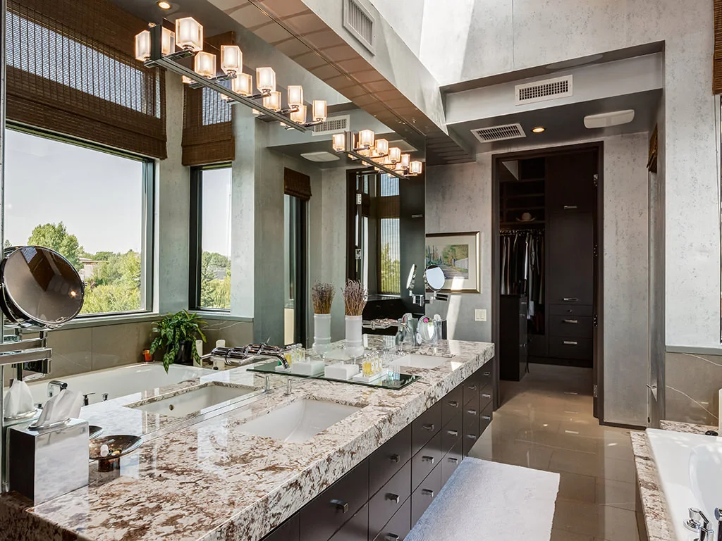 102 Crescent Road NW, Calgary, Alberta T2M 3Z9, Canada - 102-crescent-road-north-west-calgary-alberta-canada26_e0ndfi