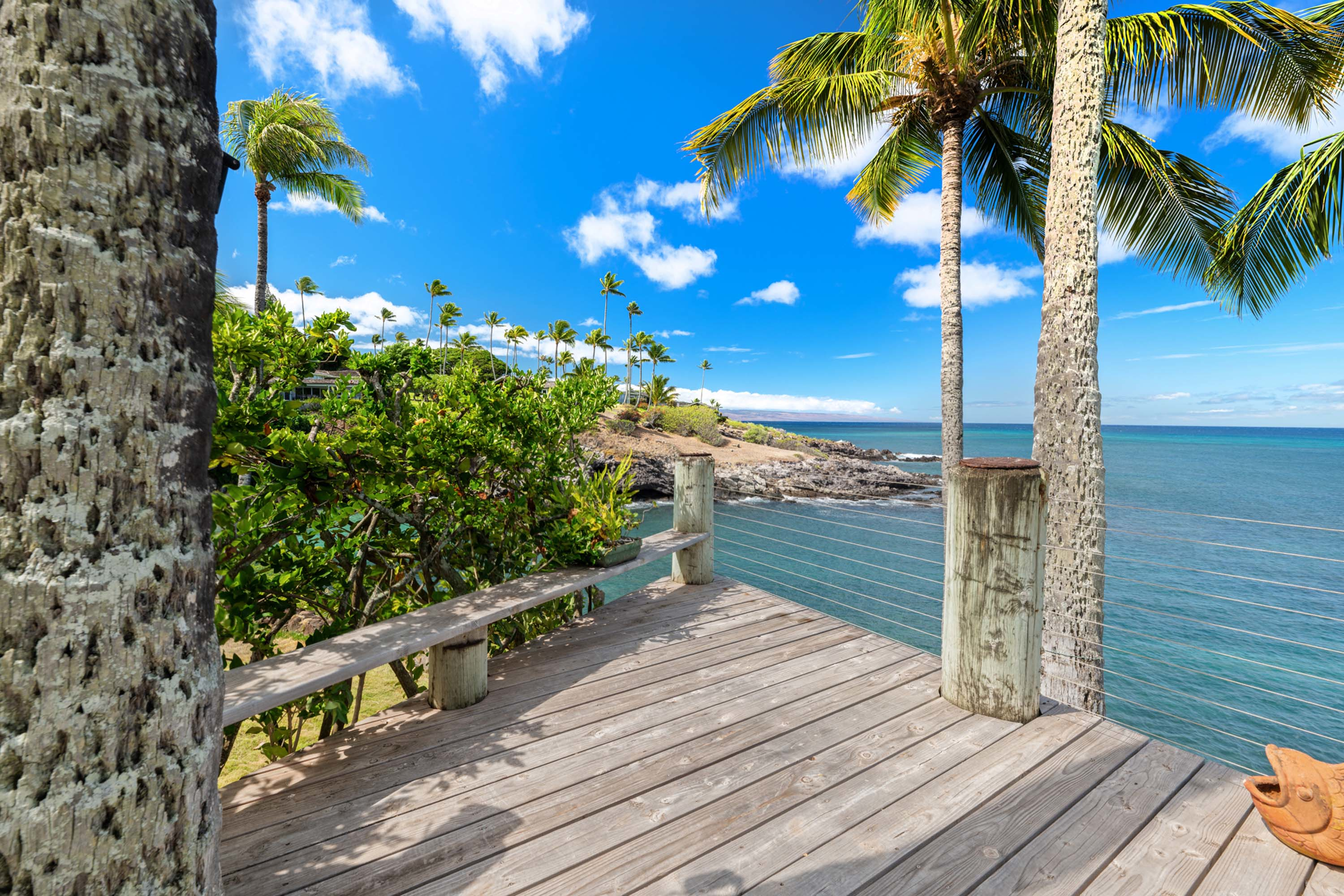 36 5163 and 5157 Lower Honoapiilani Rd, Lahaina, HI 96761 - Luxury Real Estate - Concierge Auctions