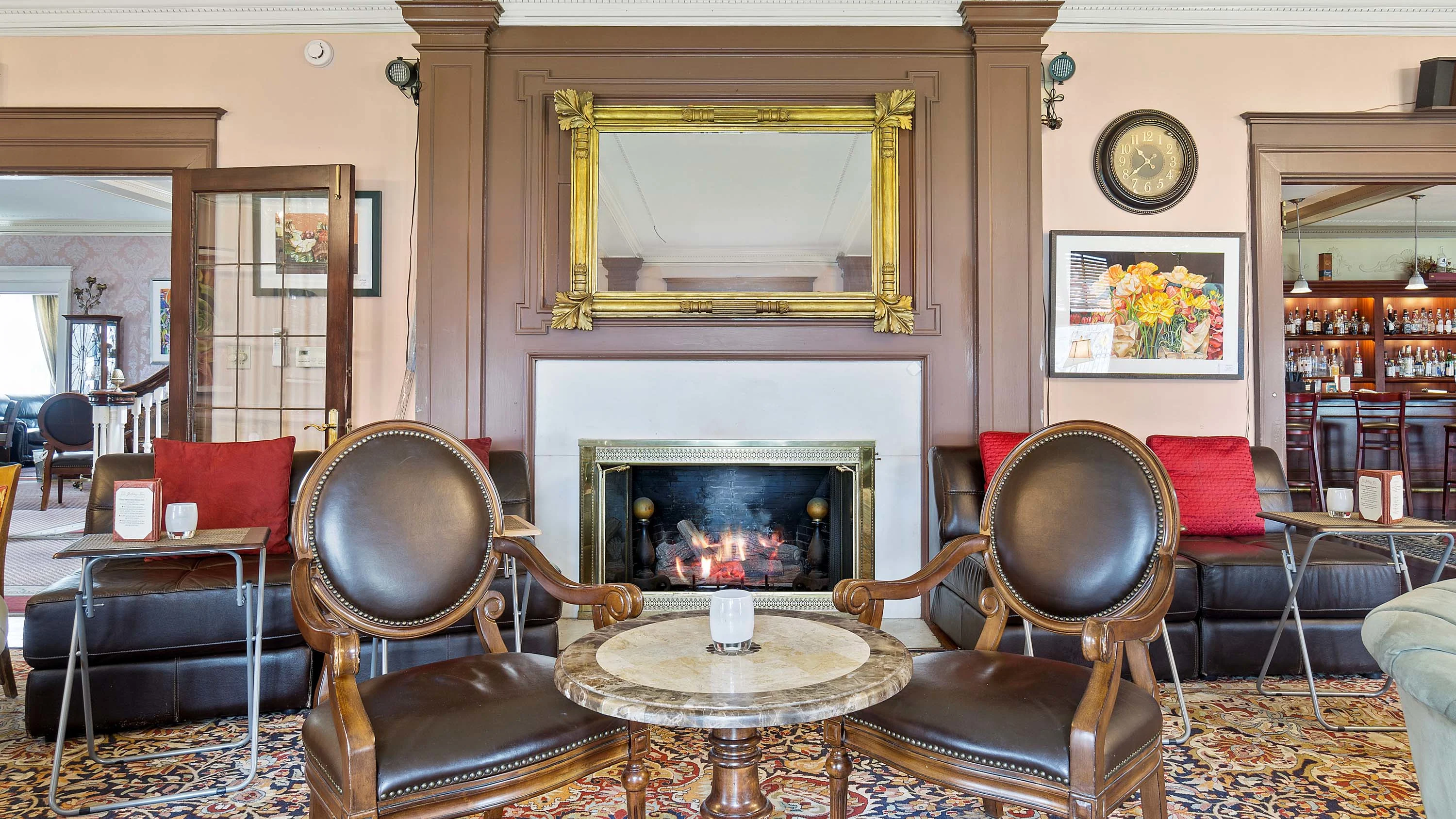 51 Walker Street, The Berkshires, Massachusetts 01240 - gateways-inn-51-walker-street-lenox-massachusetts06_zinfyu