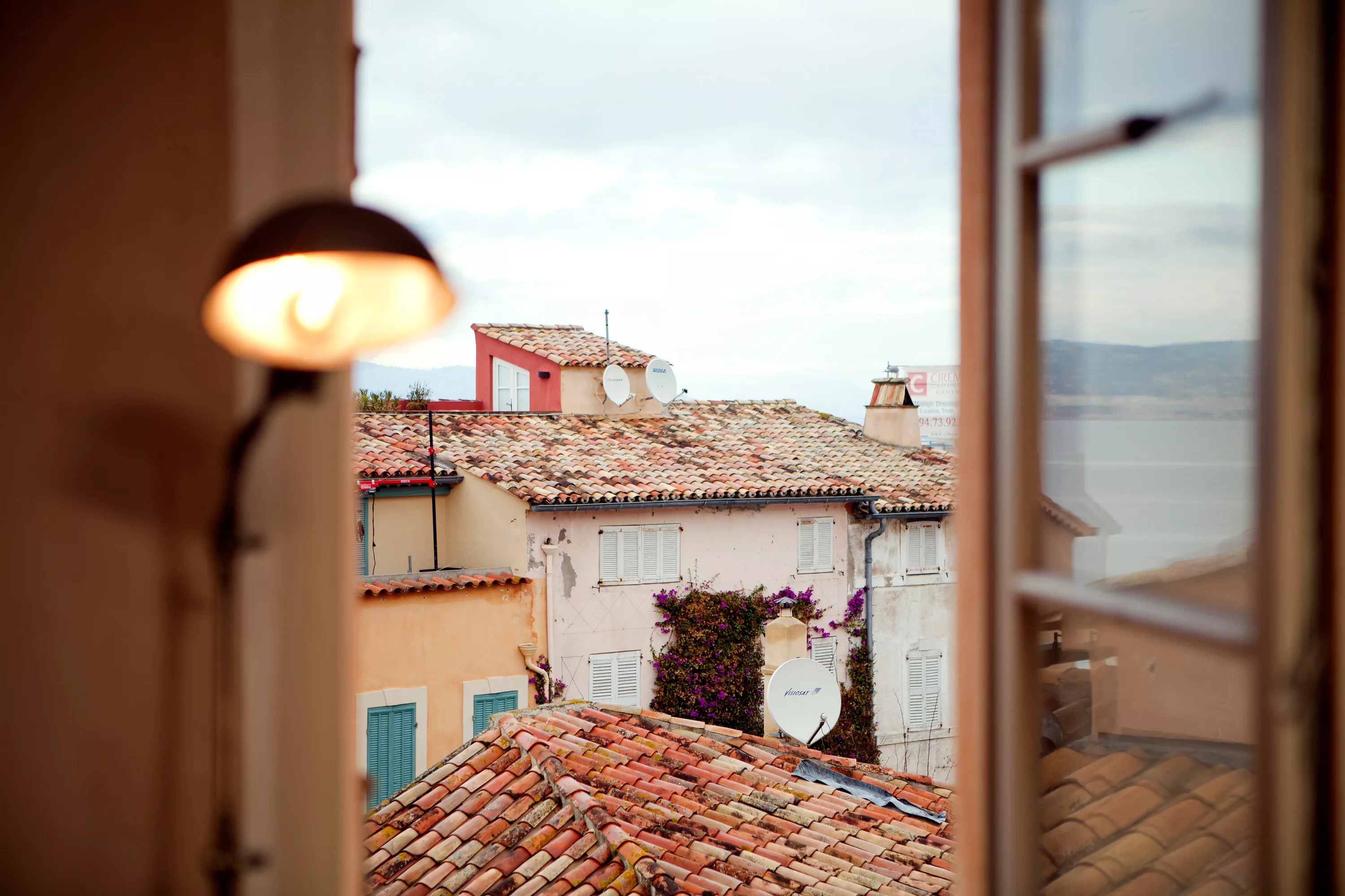 2-4 Rue de Pecheurs, La Ponche, Saint Tropez, 83990, France - villa-la-ponche-saint-tropez-france-luxury-real-estate-18_tmrfdh