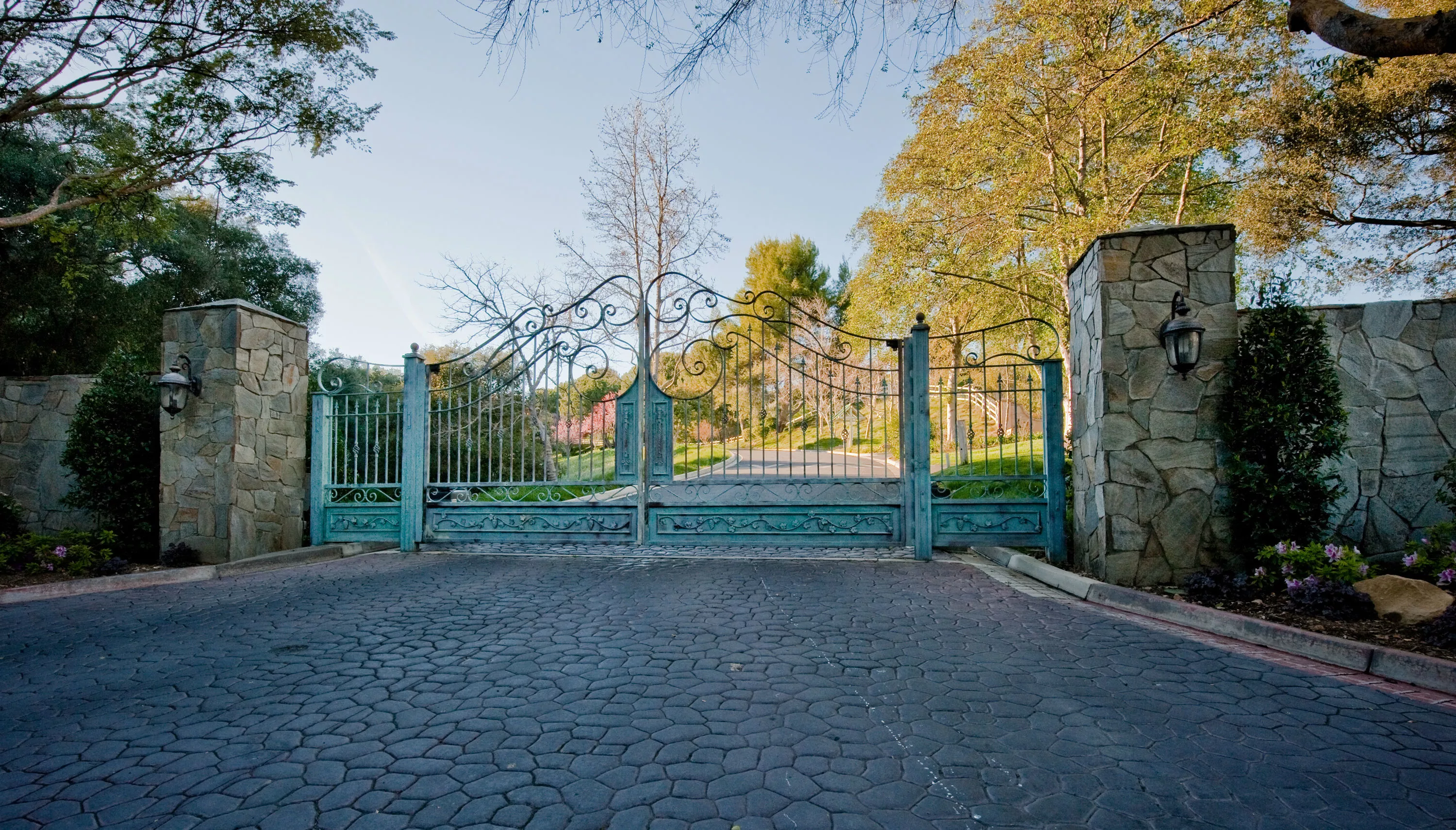 2200 White Stallion Road, Thousand Oaks, California 91361 - 4856234076_e0c59c6e6c_o_dzj9vd