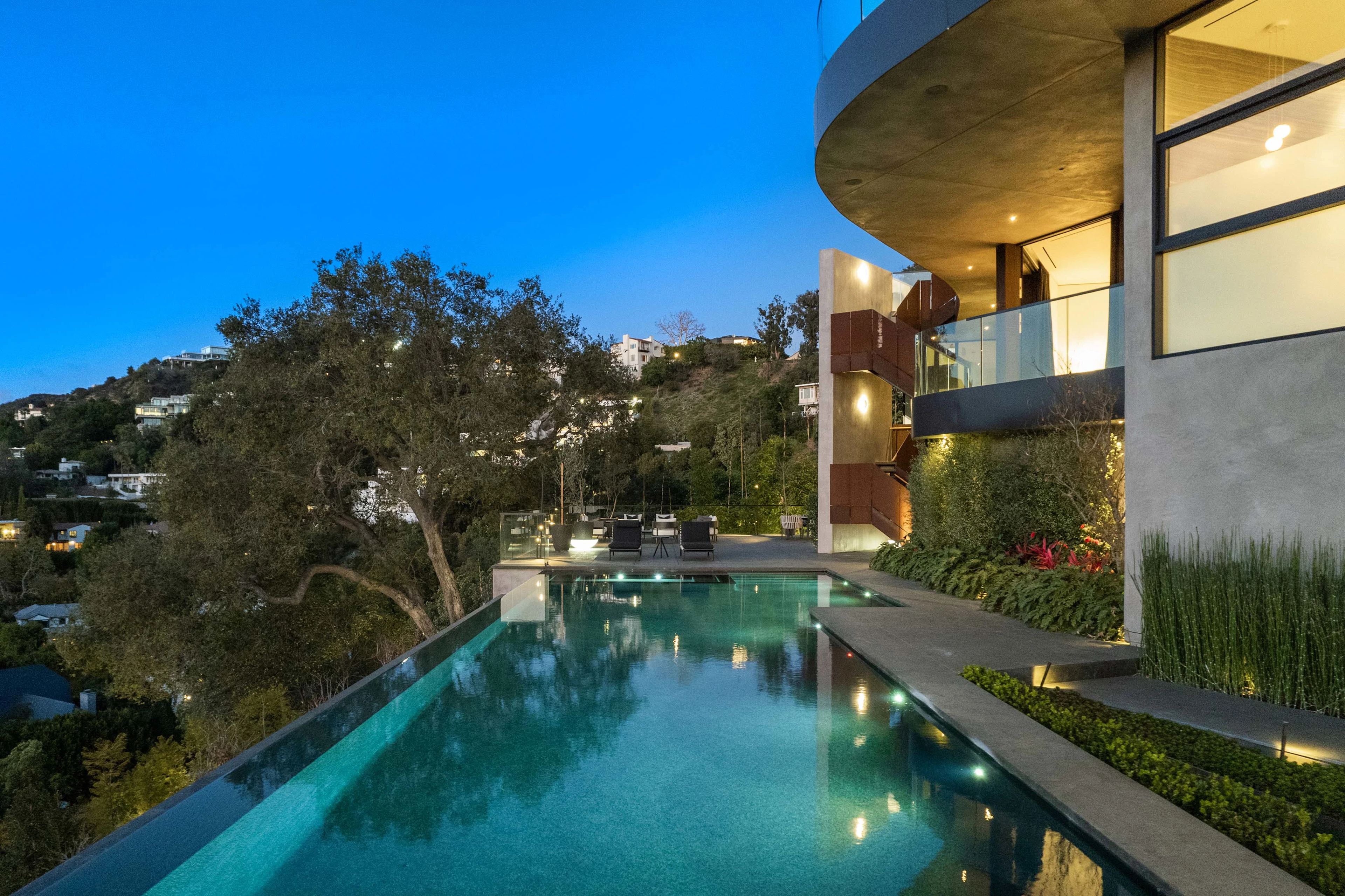 9420 Readcrest Drive, Beverly Hills, California 90210 - 9420-Readcrest-Dr-Beverly-Hills-032_k18fni