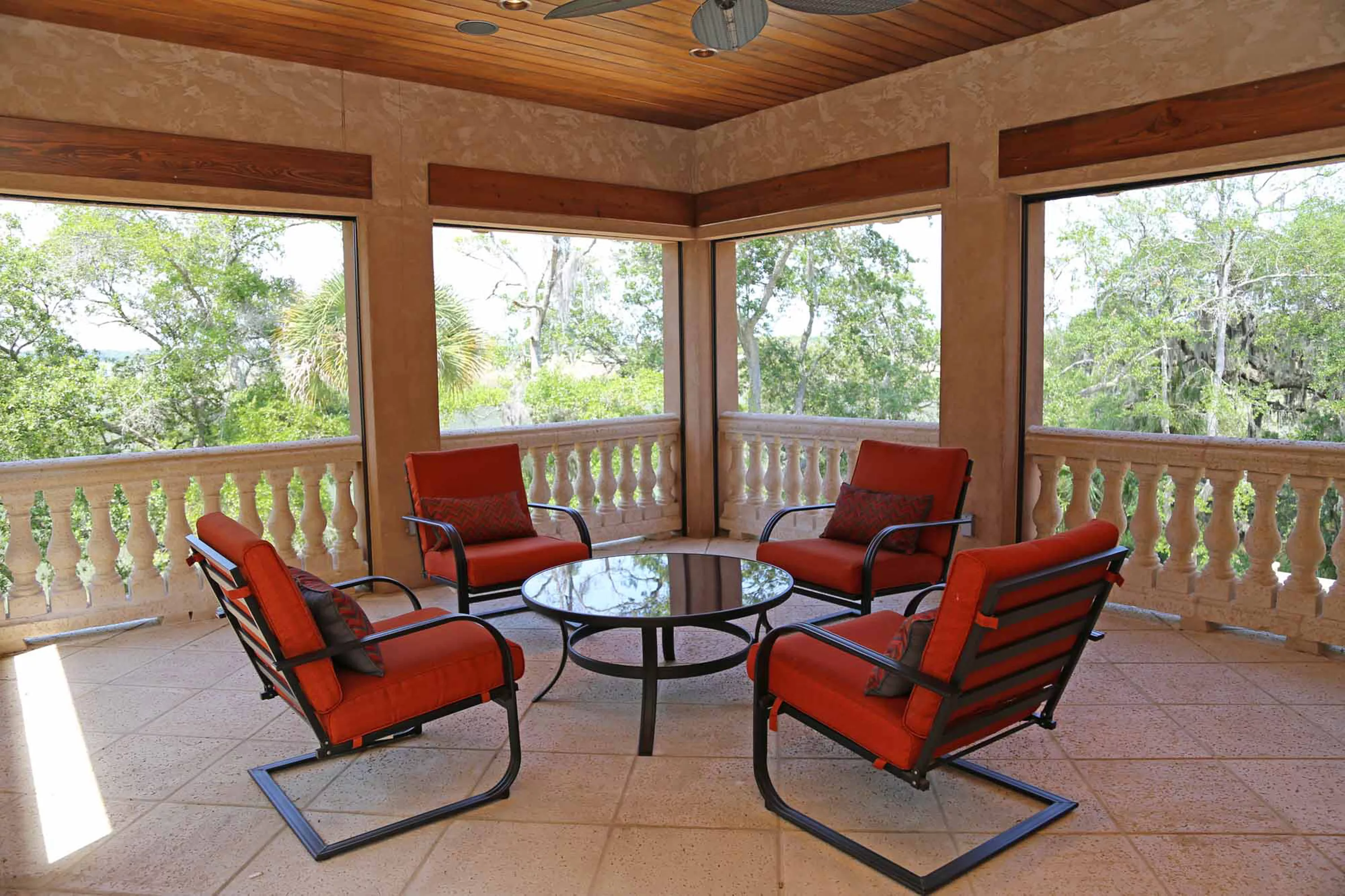 38 Spanish Pointe Drive, Hilton Head, South Carolina 29926 - 38-spanish-pointe-drive-hilton-head-sc-luxury-real-estate-24_r7jh8f