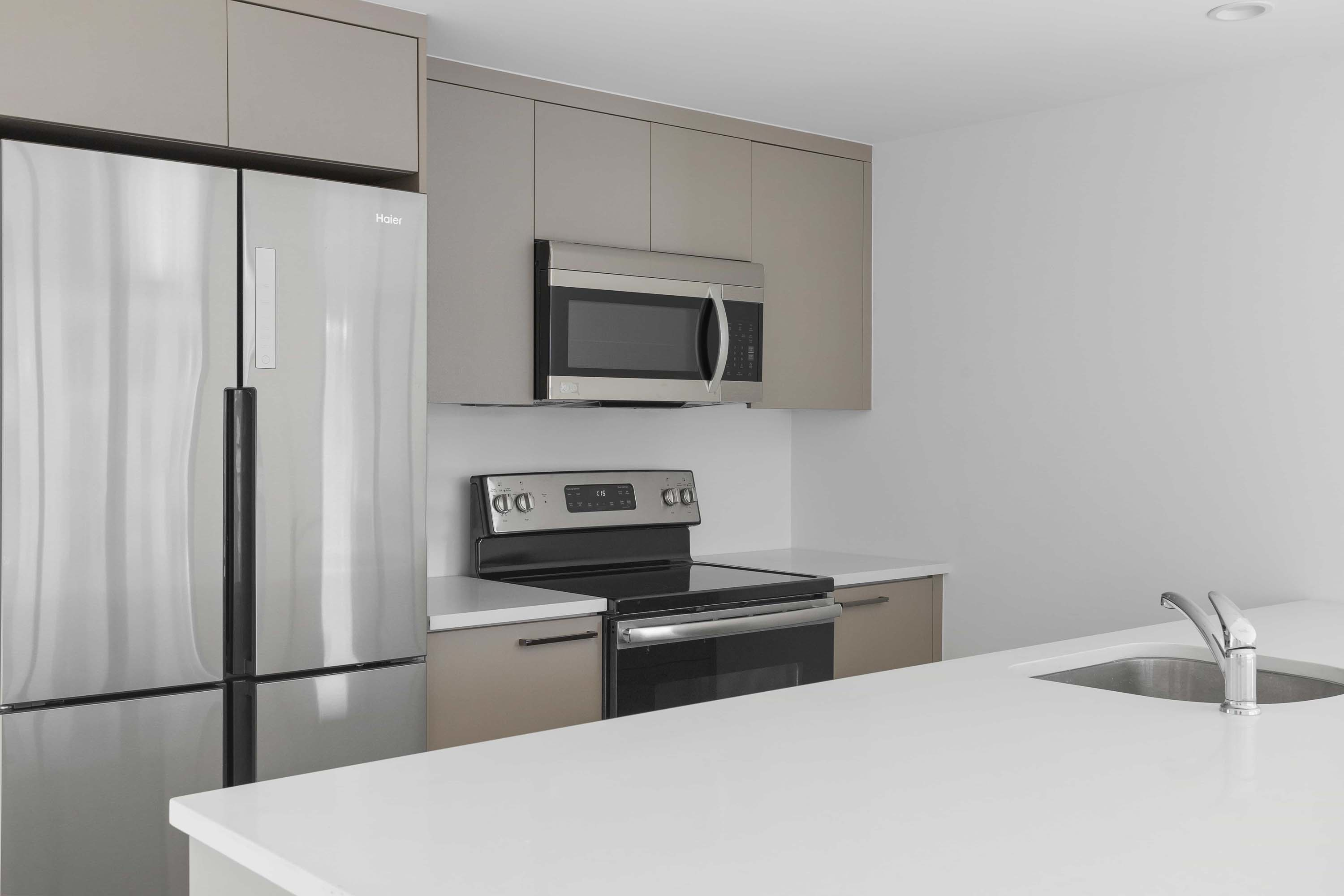 08 Unit 402 1150 101st Street - Luxury Real Estate - Concierge Auctions