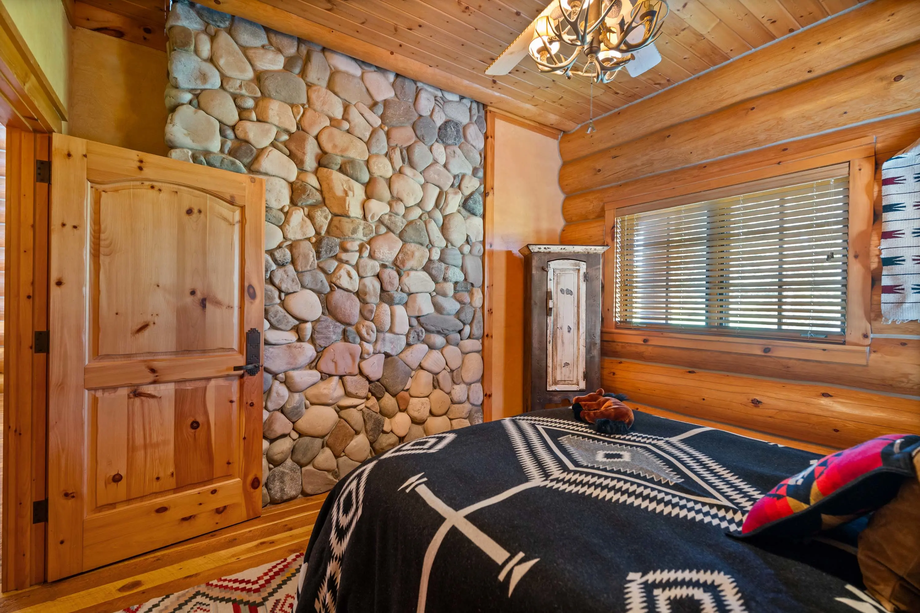45 7902 Route 42 - Luxury Real Estate - Concierge Auctions