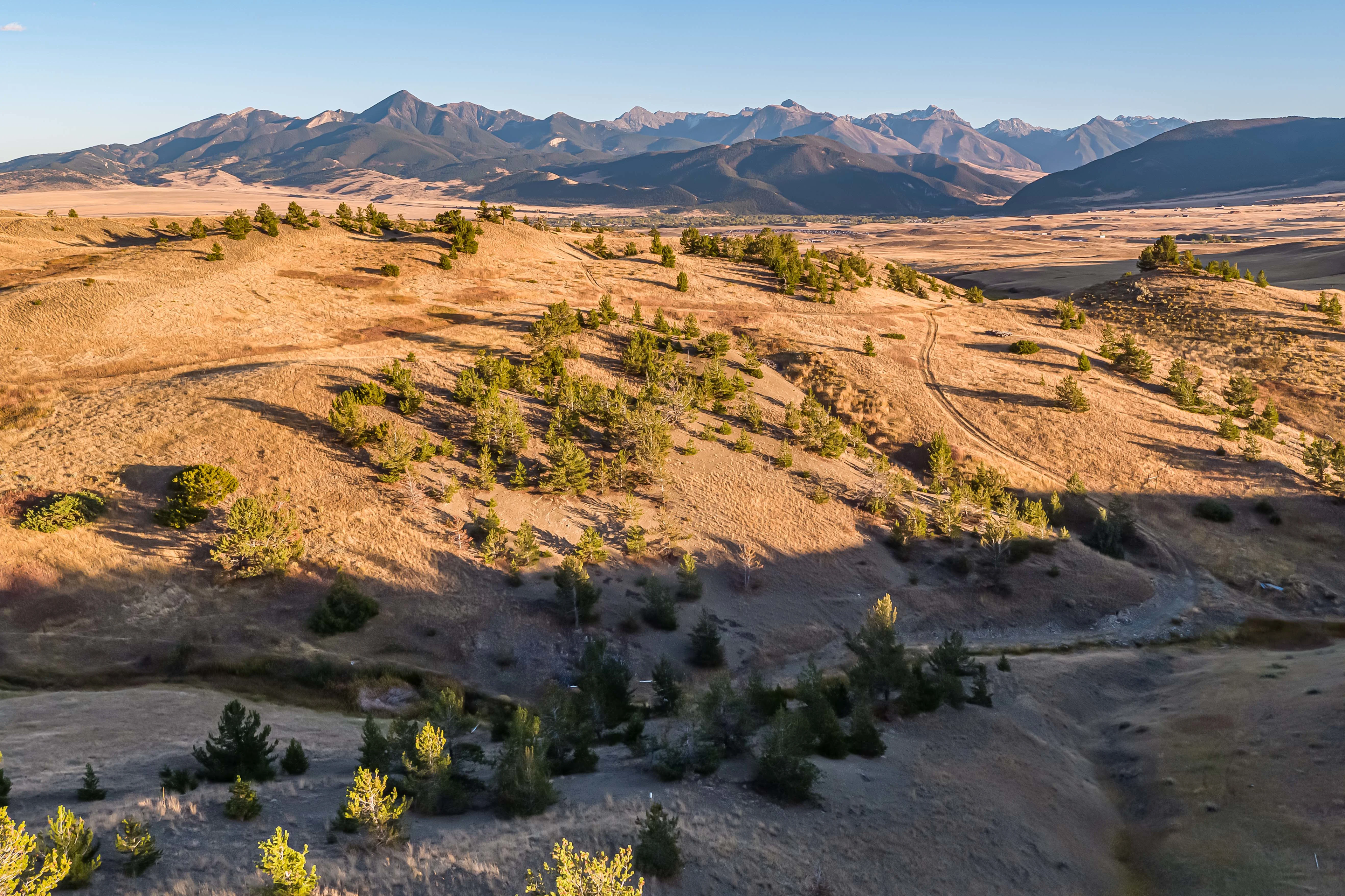 234 Fleshman Creek, Near Bozeman, Montana 59047 - 234-fleshman-creek-livingston-montana_46_fekgr1