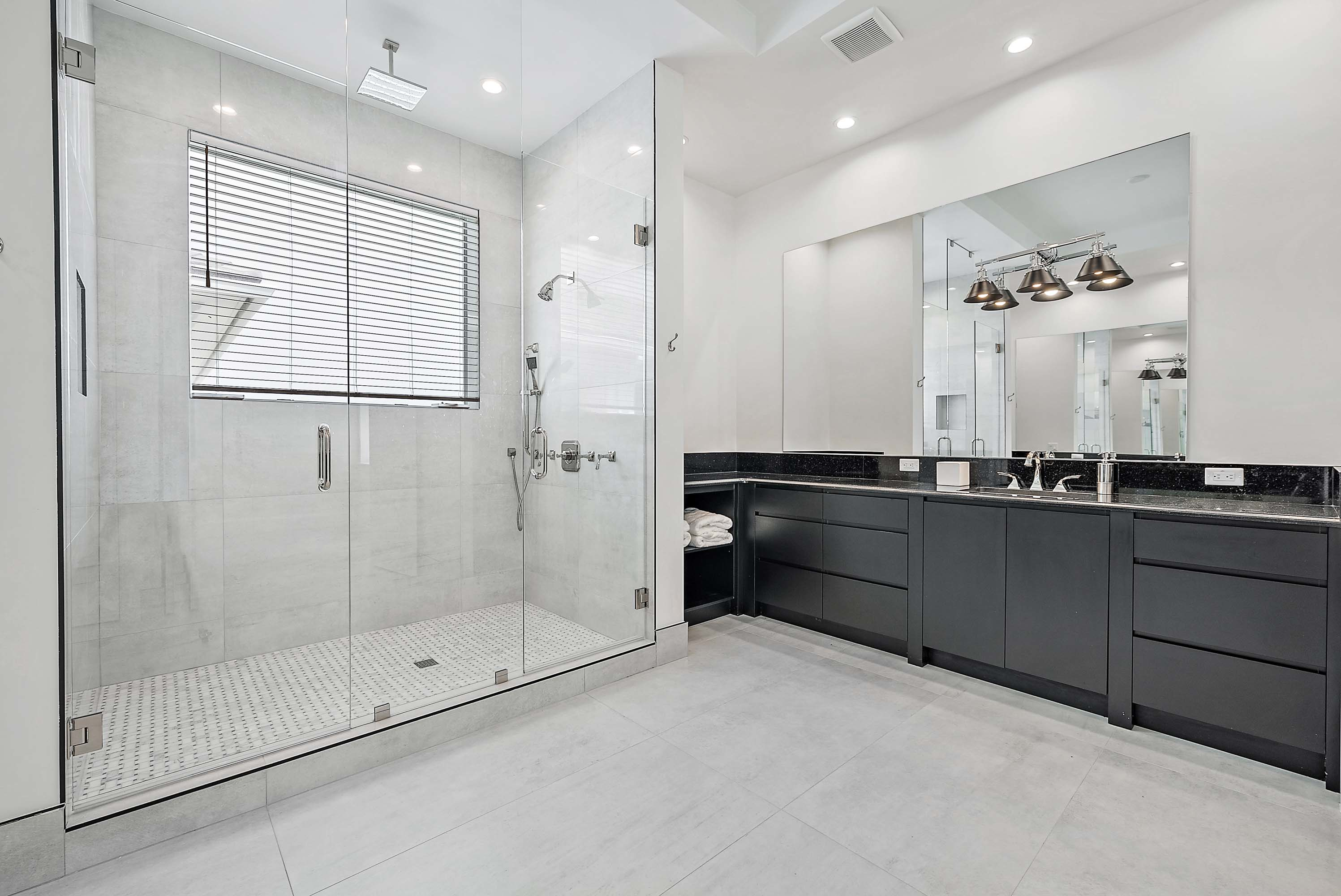 40 7916 South Ocean Drive - Luxury Real Estate - Concierge Auctions