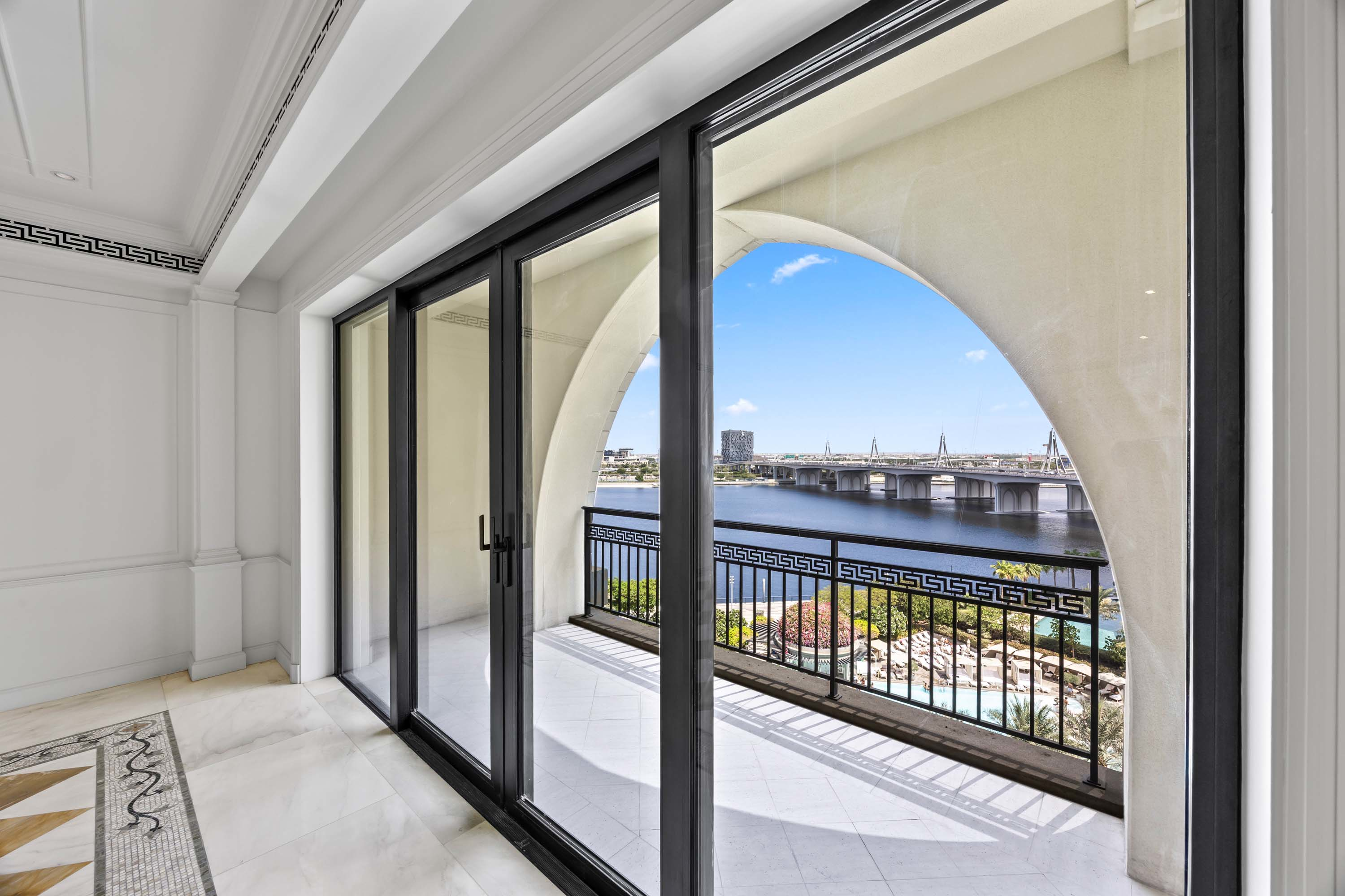 07 Palazzo Versace, Apartment 2620, Al Jaddaf, Jaddaf Waterfront, Dubai, UAE