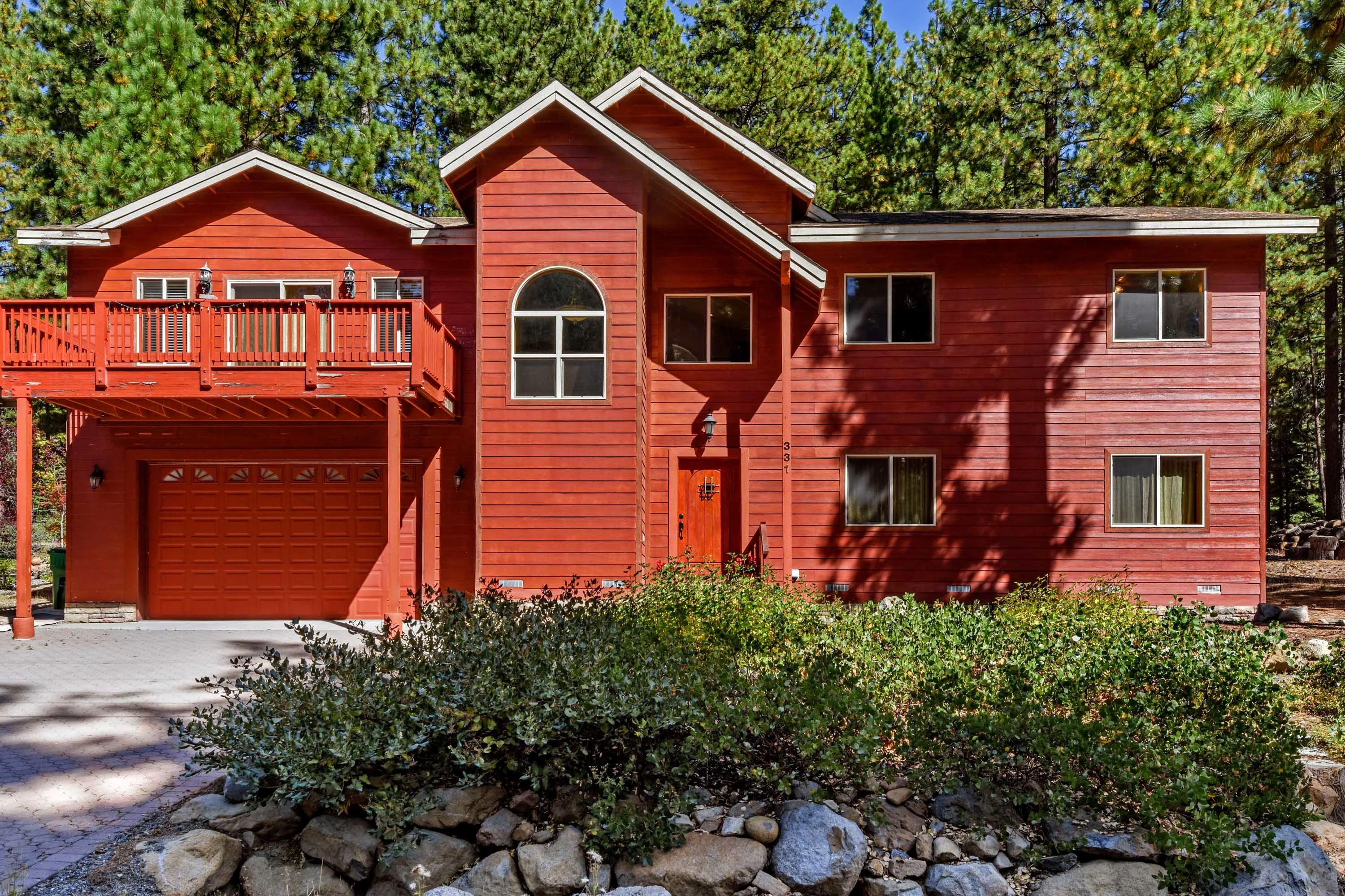 331 Winding Way, Lake Tahoe, Nevada 89451 - 331_winding_way_incline_village_02_fwrnb9