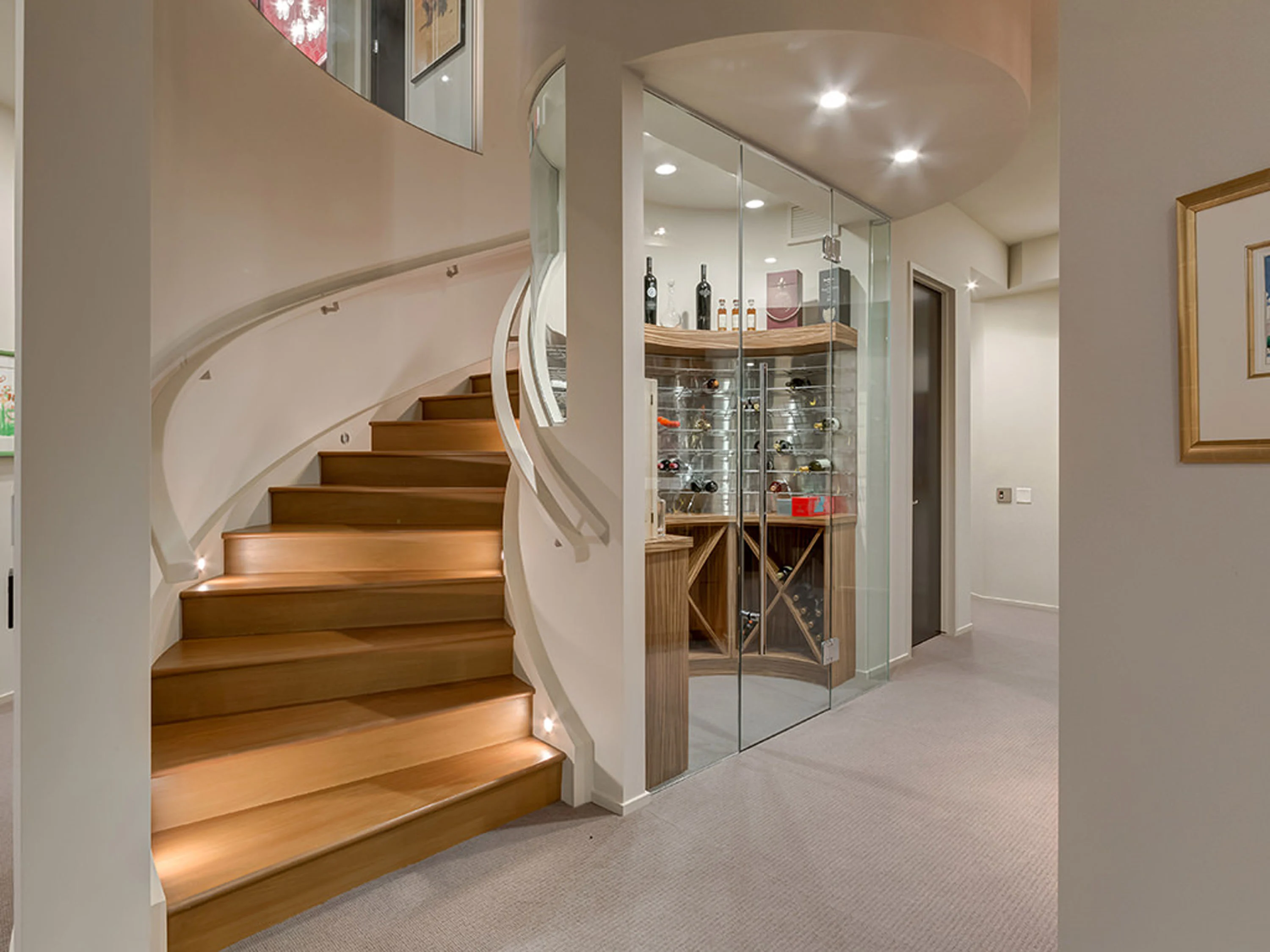 102 Crescent Road NW, Calgary, Alberta T2M 3Z9, Canada - 102-crescent-road-north-west-calgary-alberta-canada41_piy986
