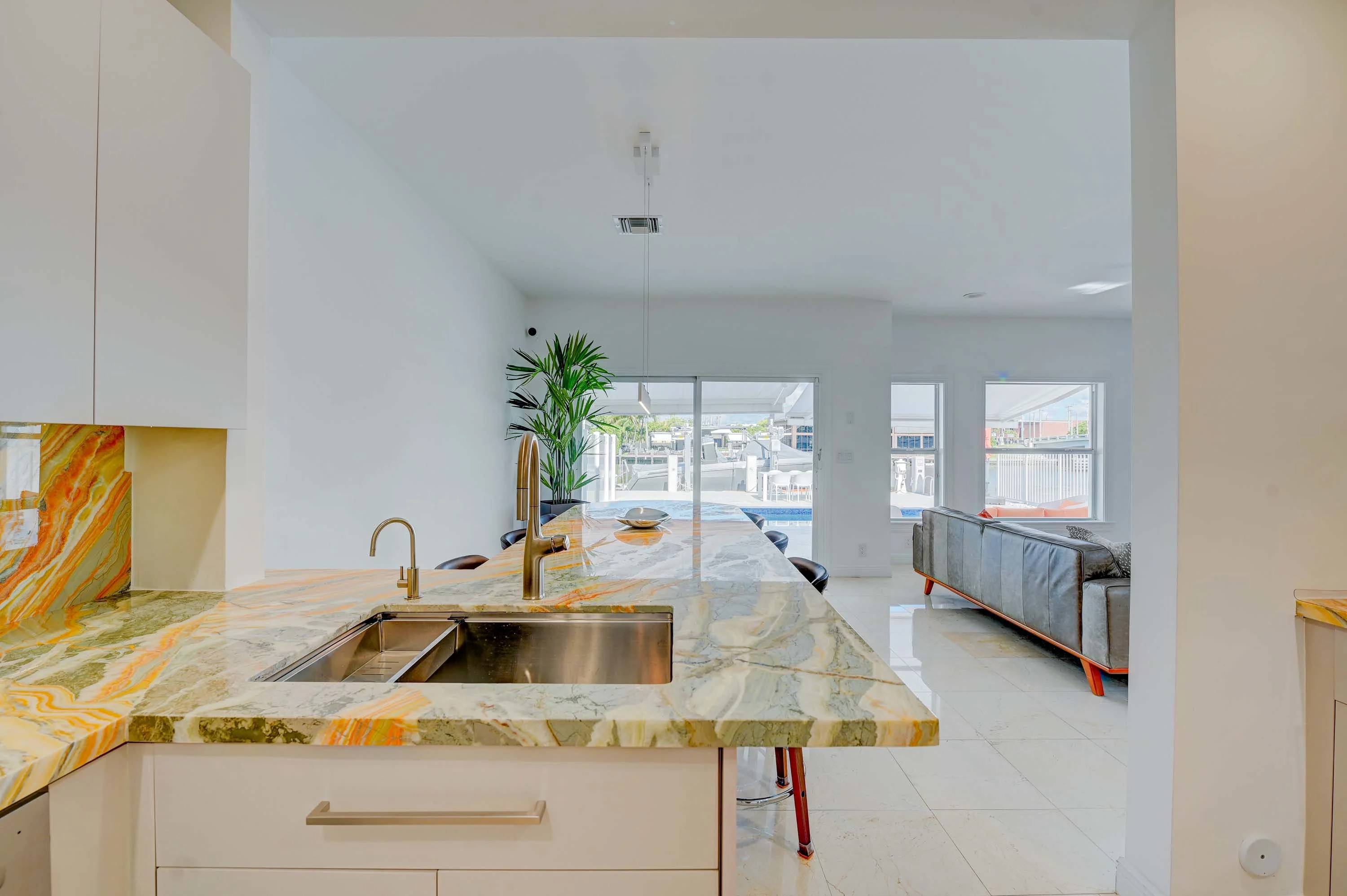 4331 W Tradewinds Avenue #B, Lauderdale-by-the-sea, Florida 33308 - 08_4331_Tradewinds_Ave_B_wtk0zf