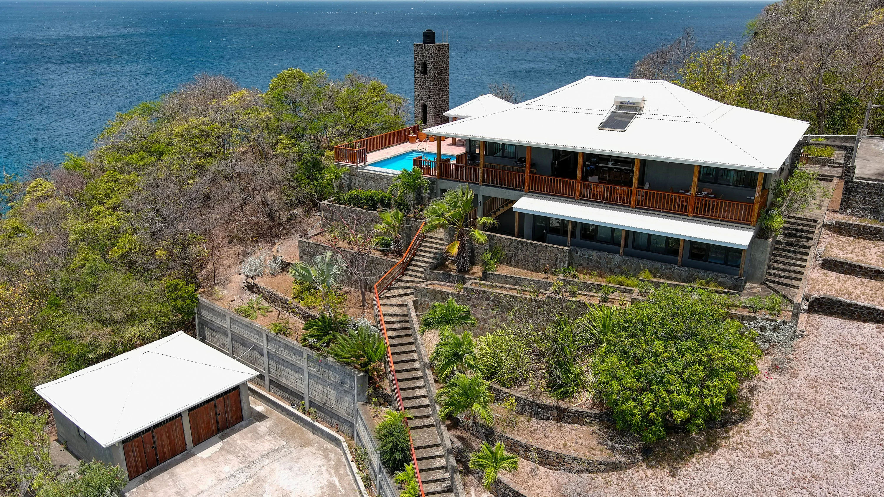Adams Bay Tower Villa, Bequia, Bequia , St. Vincent & The Grenadines - adams-bay-tower-villa-bequia-st-vincent-grenadines03_bqxgql