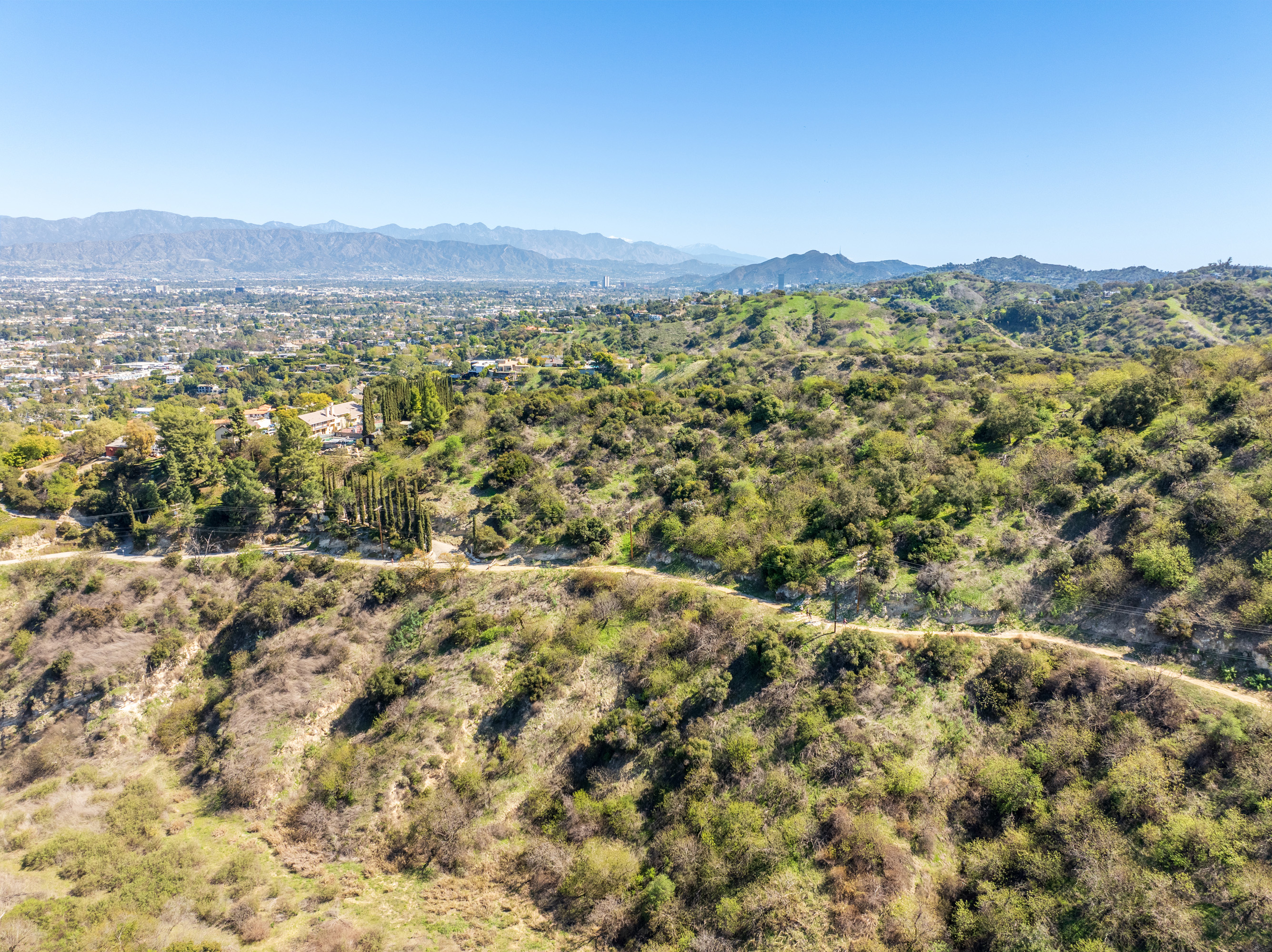 003 13511 Mulholland Dr