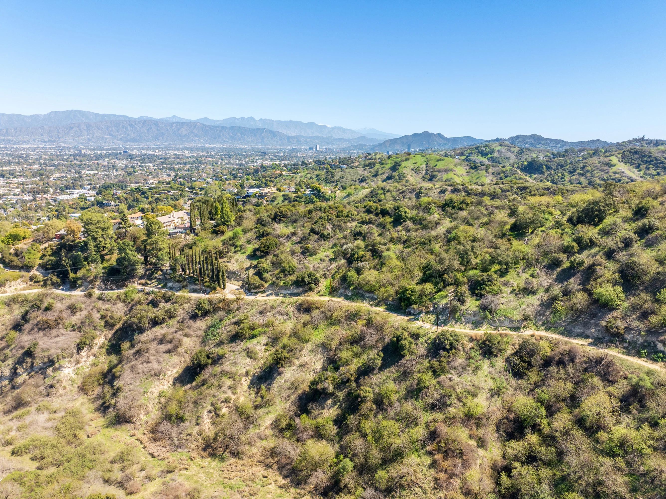 003 13511 Mulholland Dr