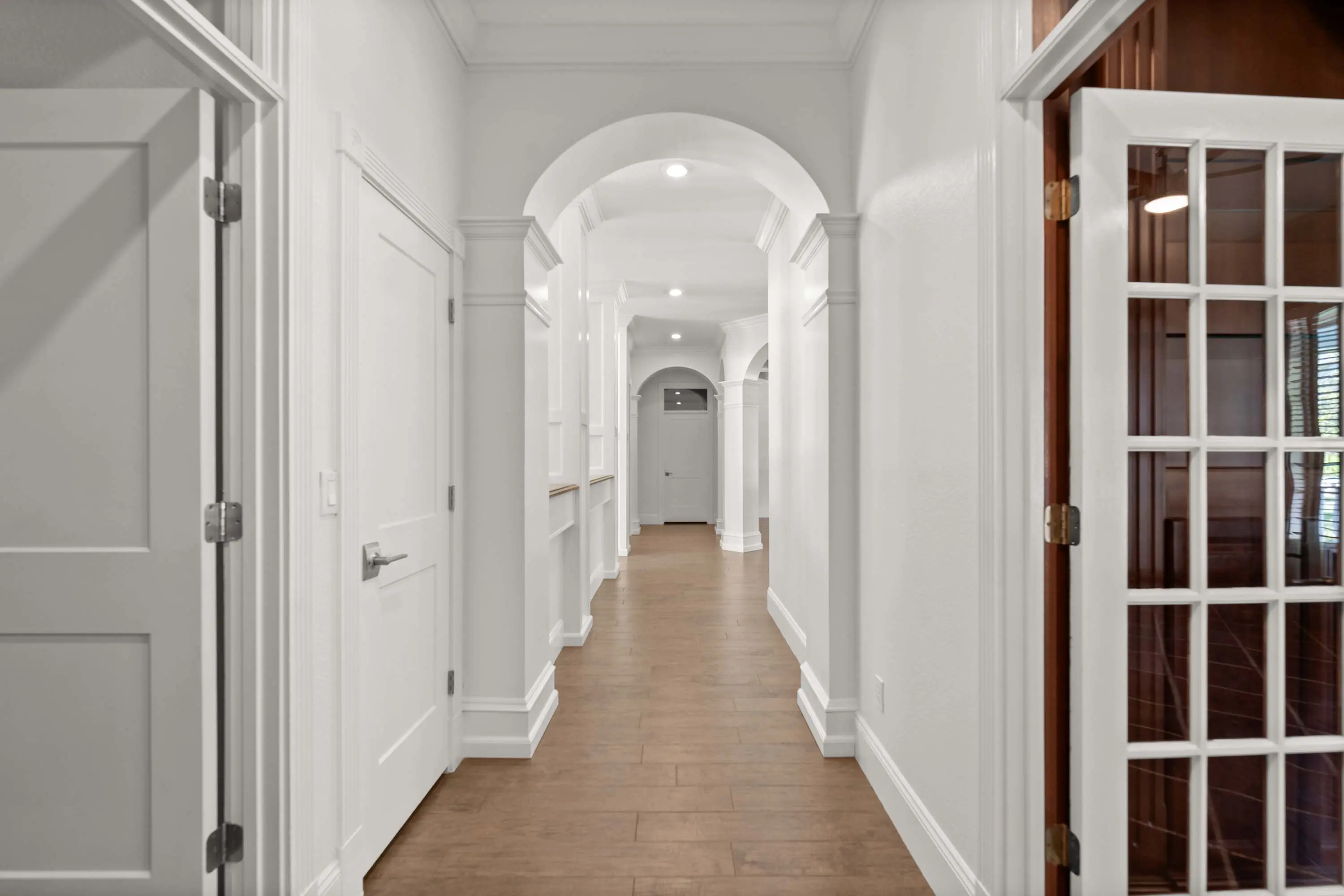 24 4 Broadcreek Circle - Luxury Real Estate - Concierge Auctions