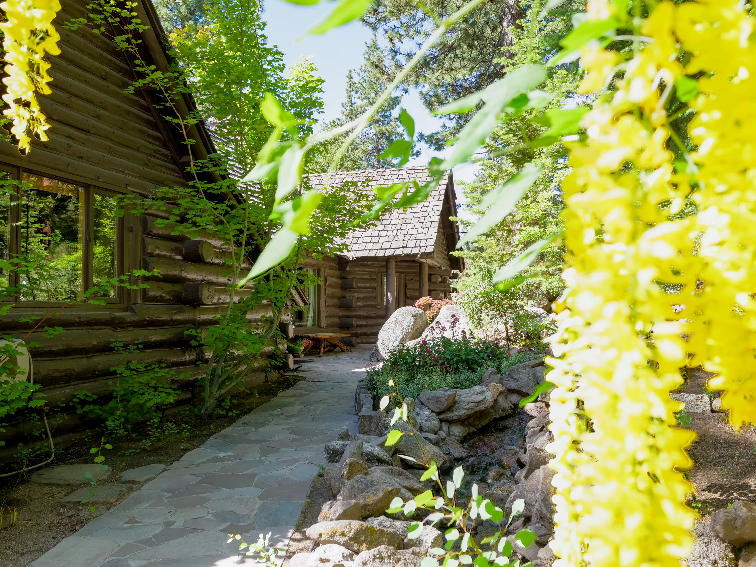 26 Calaneva Drive, Lake Tahoe, Nevada 89402 - 26-cala-neva-crystal-bay-nevada08_yqelve