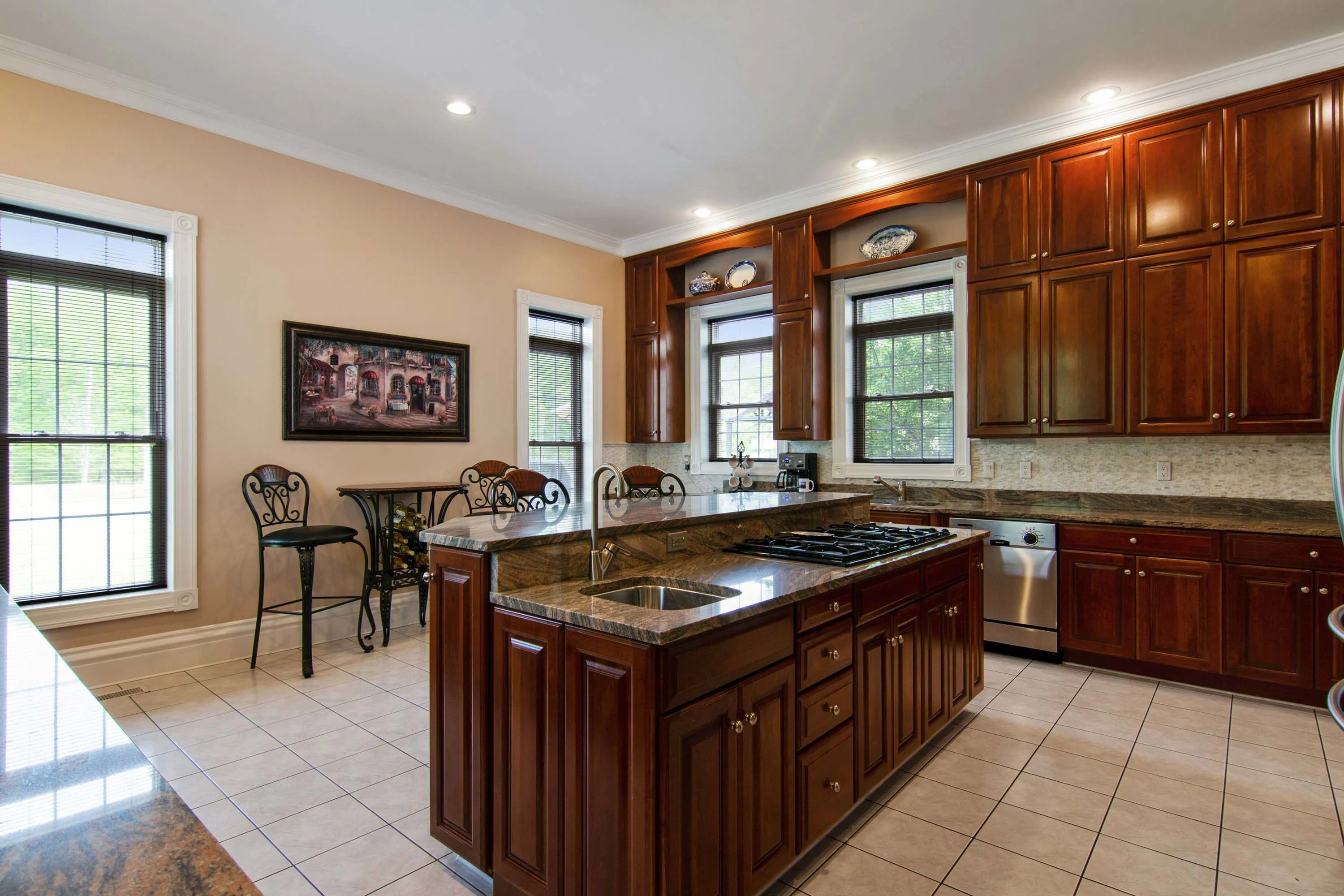 5825 Doyle Road, Near Washington D.C., Virginia 20124 - 5825-doyle-road-clifton-virginia24_lwbbr7