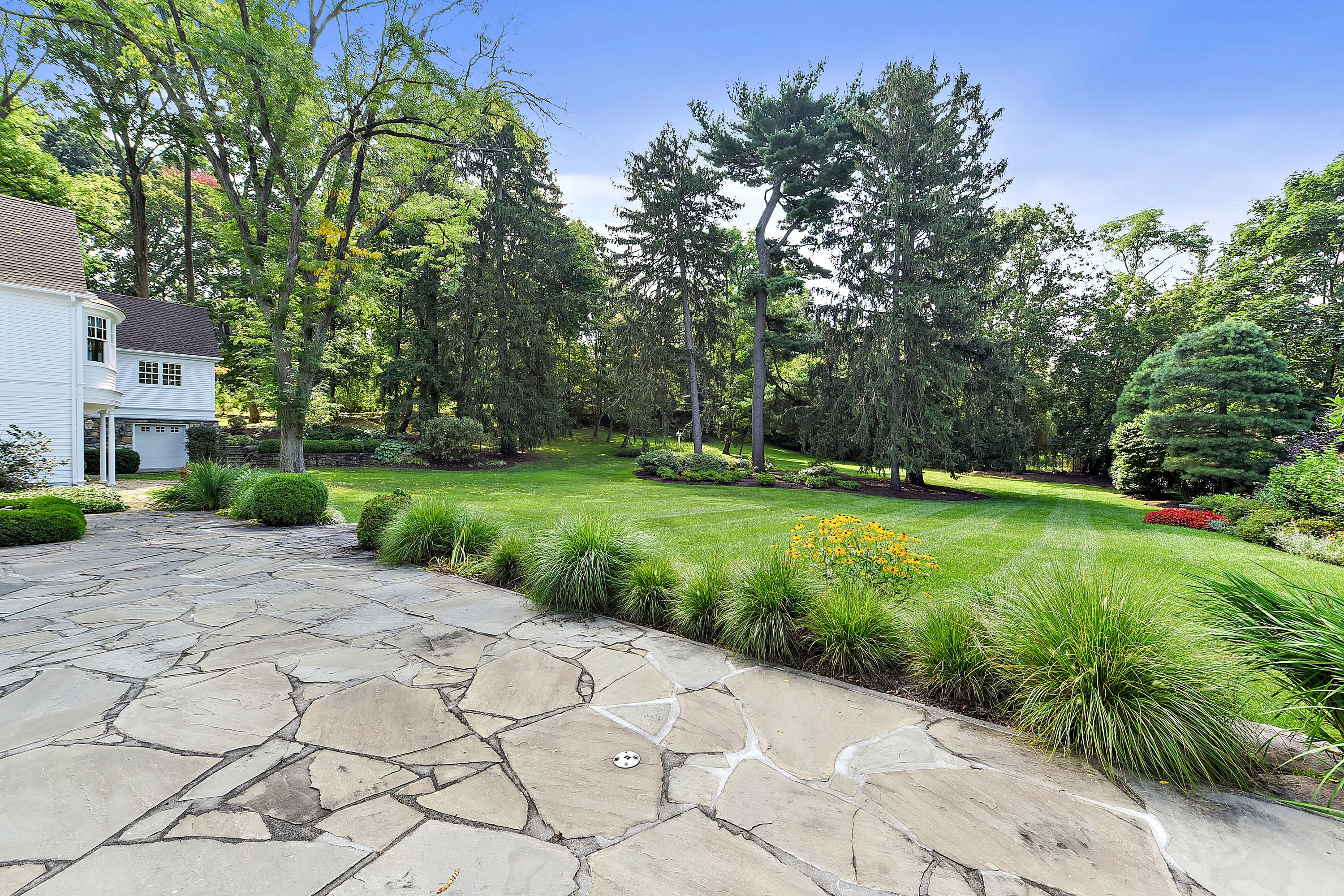 100 Scarborough Station Road, Briarcliff Manor, New York 10510 - O_8AA0D3DC4530498FA3B7F7779DF29358_330035_19_1_njicch