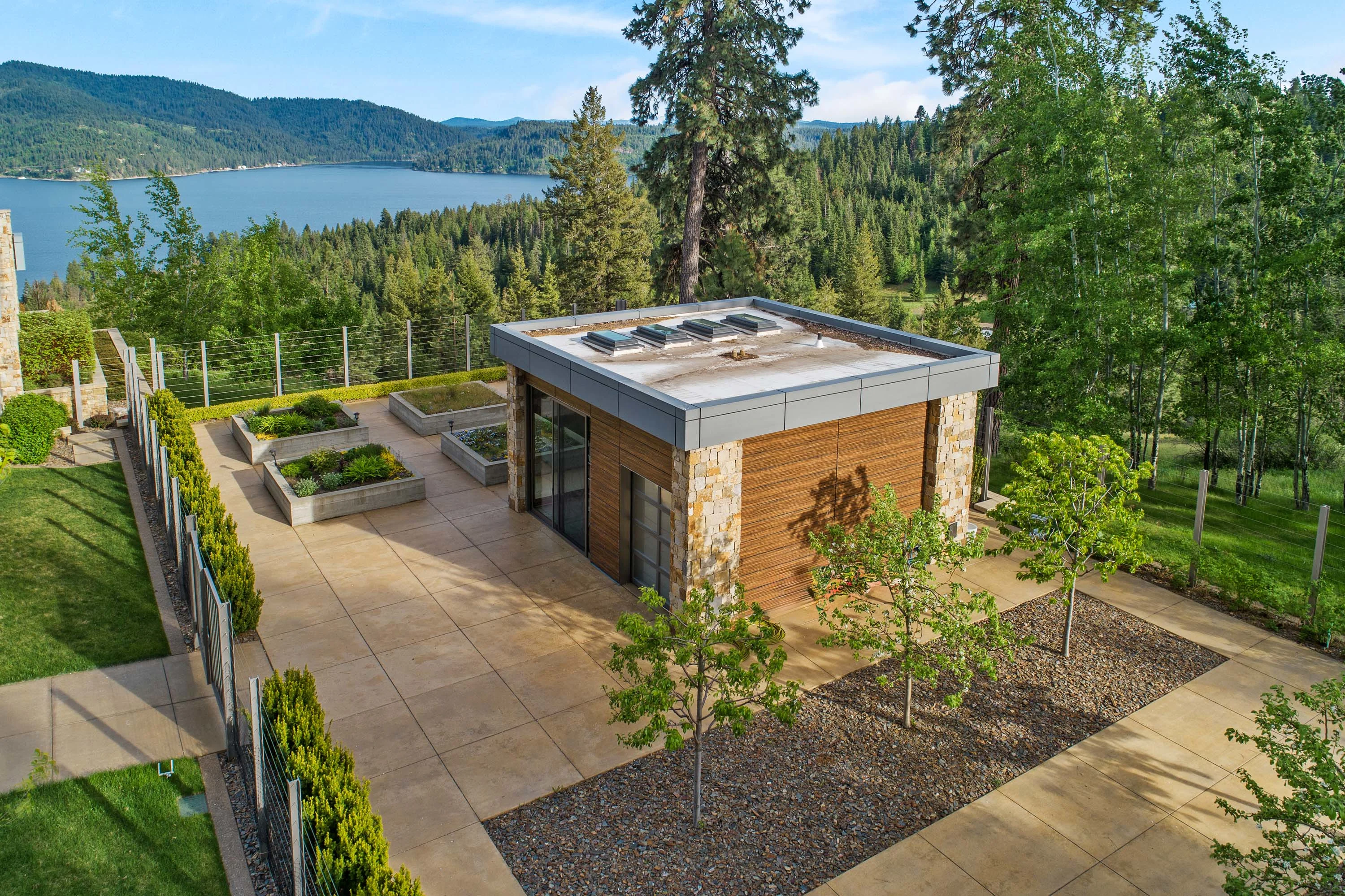 5468 West Carnelian Drive, Pynewoods Estate | The Golf and Lake Club at Black Rock, Coeur d'Alene, Idaho 83814 - 46_-_Aerial_5468WCarnellanDr-5_wzr8fv