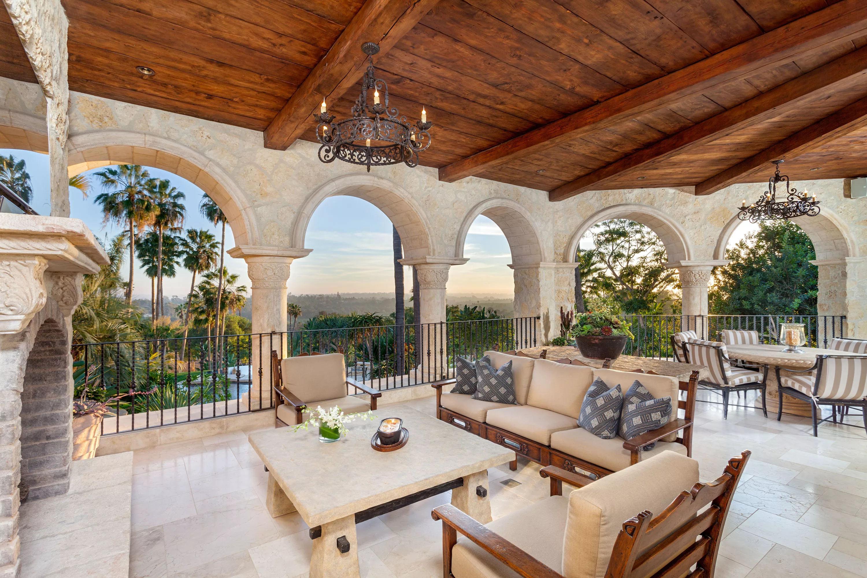 18127 Via Roswitha, Rancho Santa Fe, California 92067 - 18127-via-roswitha-rancho-santa-fe-ca-03-27-18-47-4747_vkiz2p